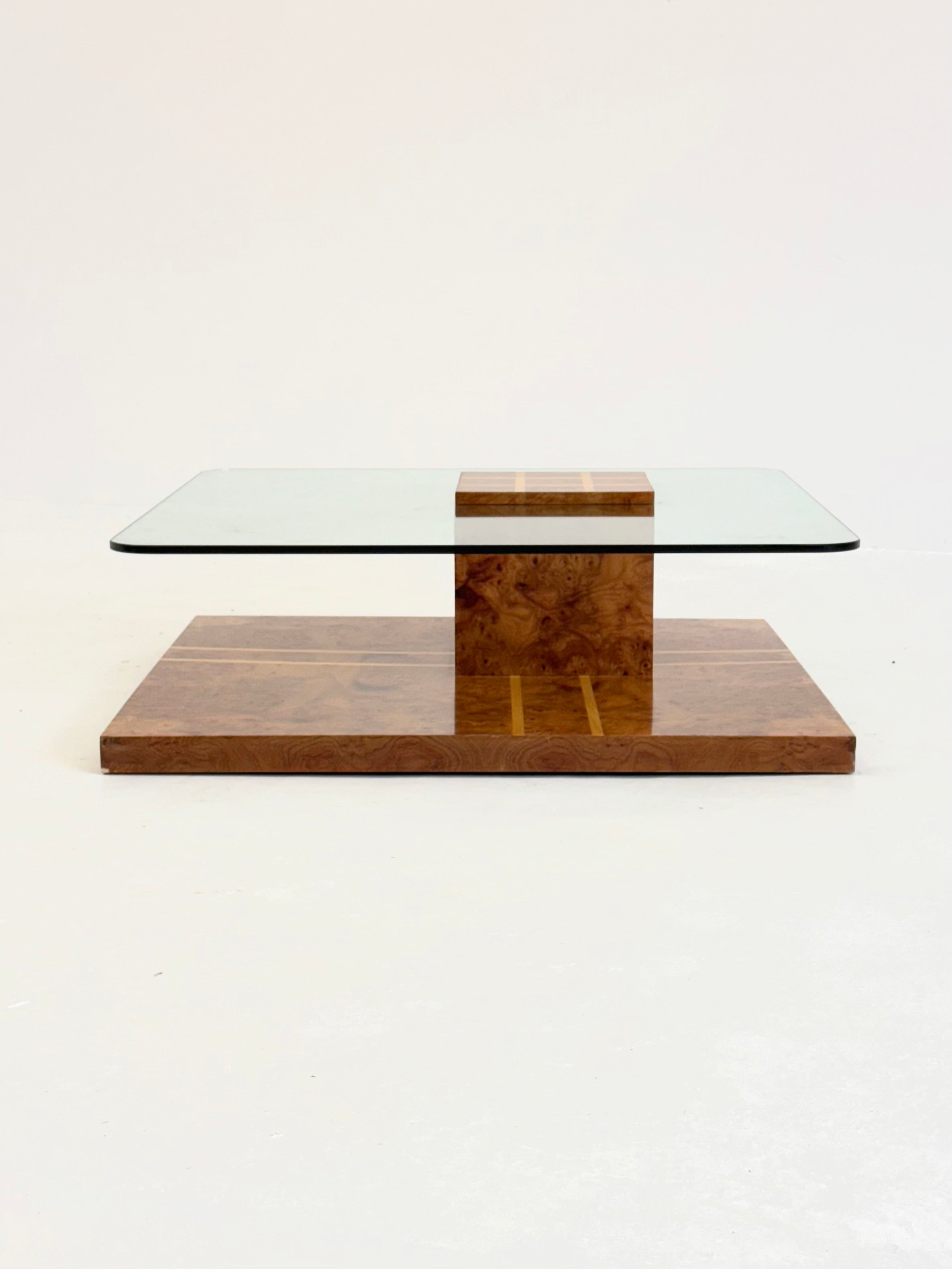 Vintage_coffee_table_from_Smania_with_burl_wood