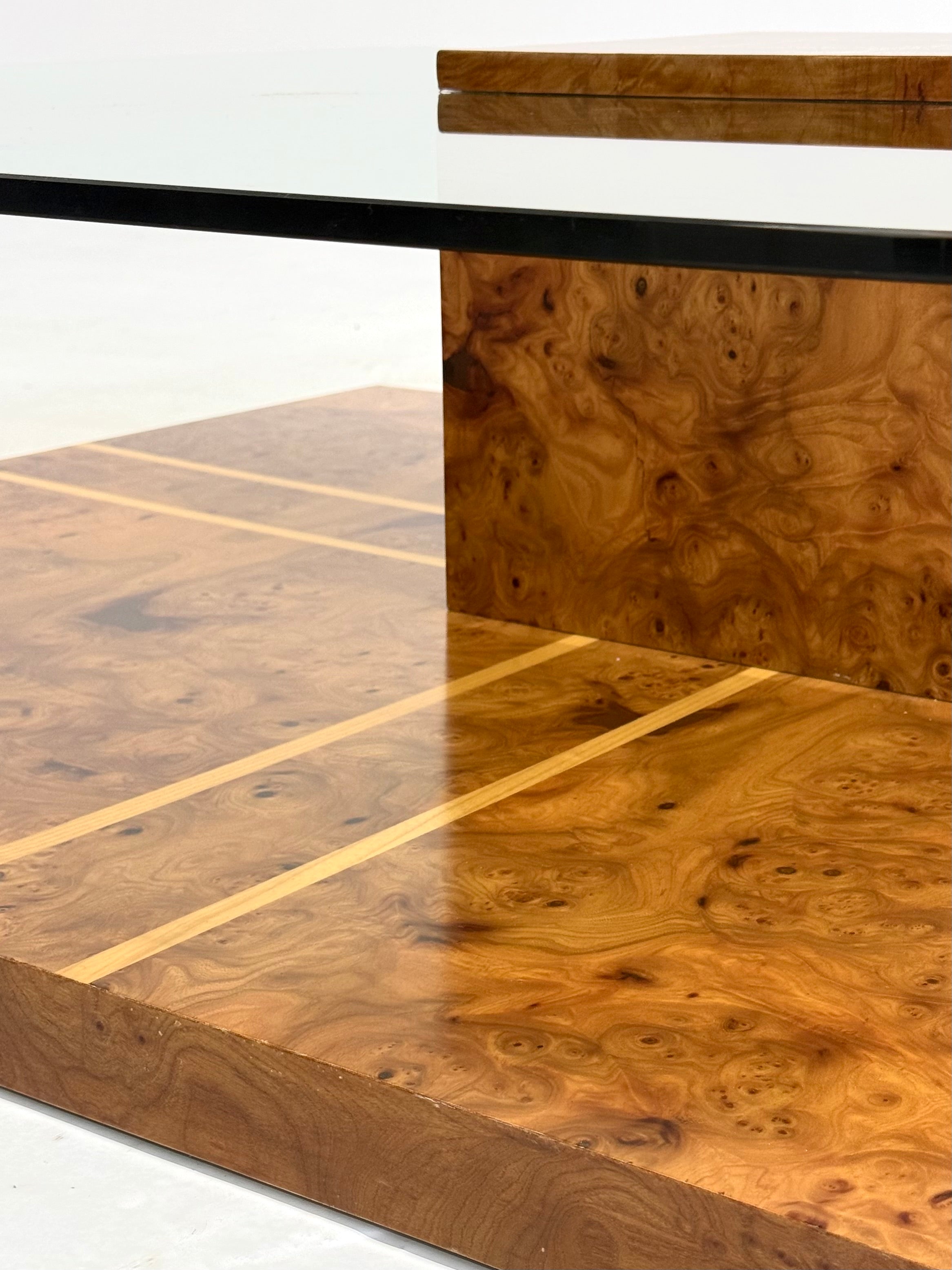 Vintage_coffee_table_from_Smania_with_burl_wood
