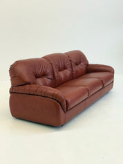 Vintage_design_sofa_from_Poltrona_in_imitation_leather