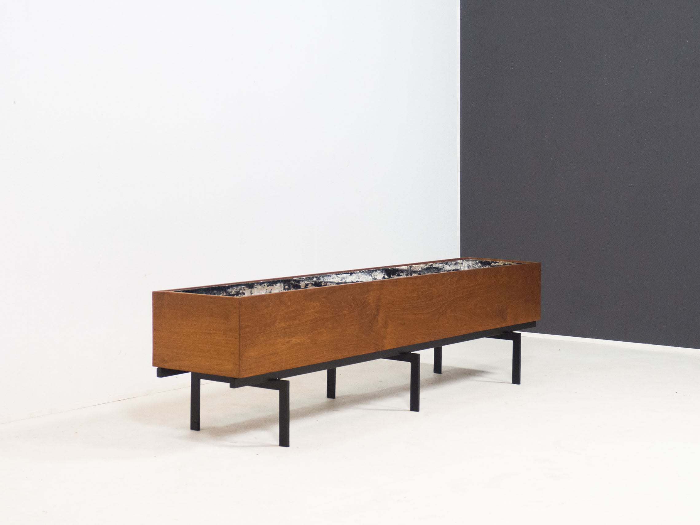 Vintage_huge_solid_teak_planter