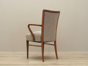 Walnut_chair_Danish_design_1970s_production_Denmark