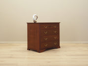 Walnut_chest_of_drawers_Danish_design_1960s_production_Denmark