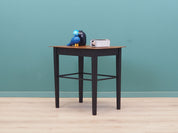 Walnut_coffee_table_Danish_design_1970s_production_Denmark