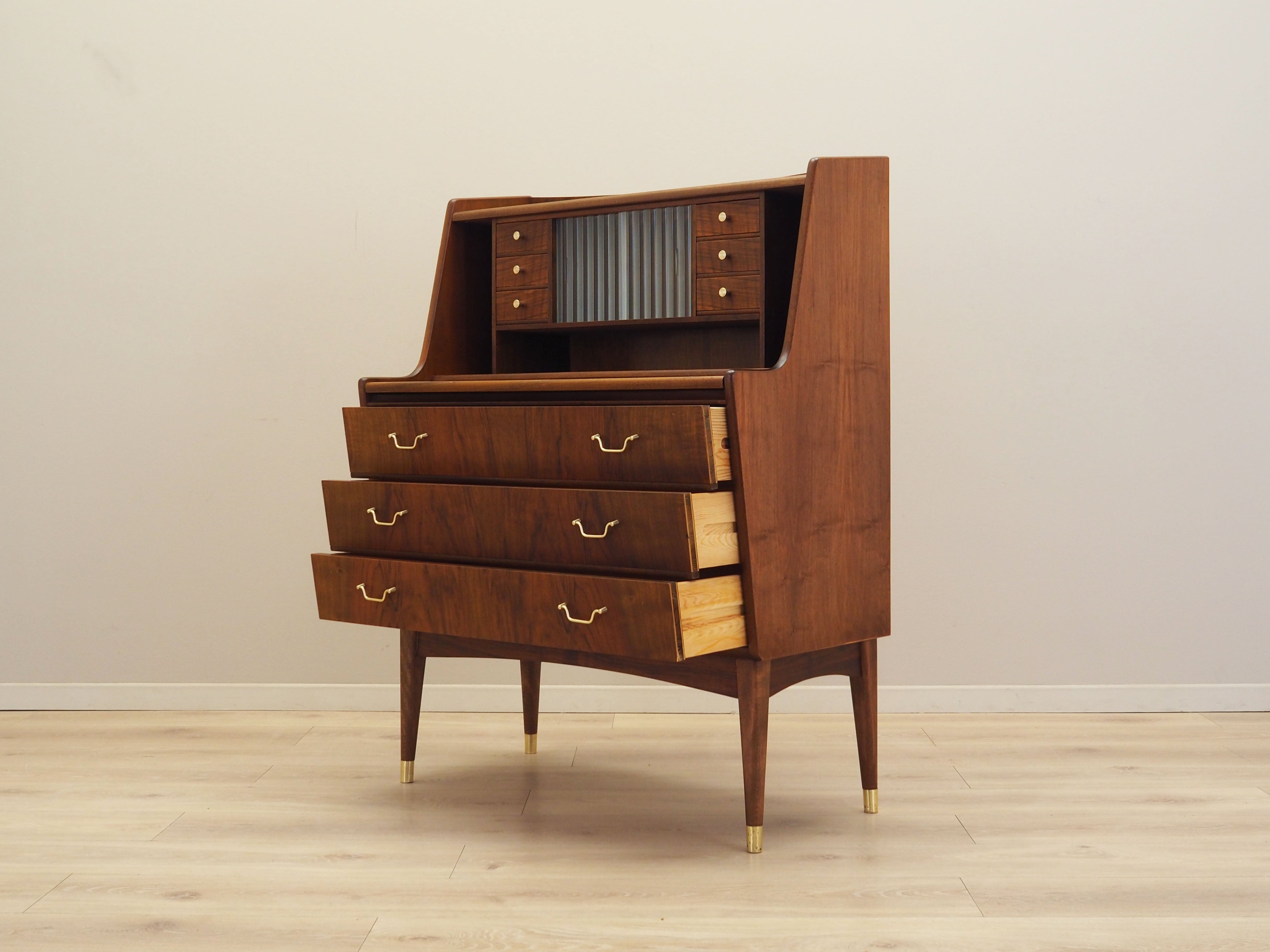 Walnut_secretary_Danish_design_1970s_production_Denmark