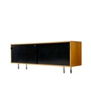 Walnut_sideboard_from_Knoll_International_wohnbedarf_1960s
