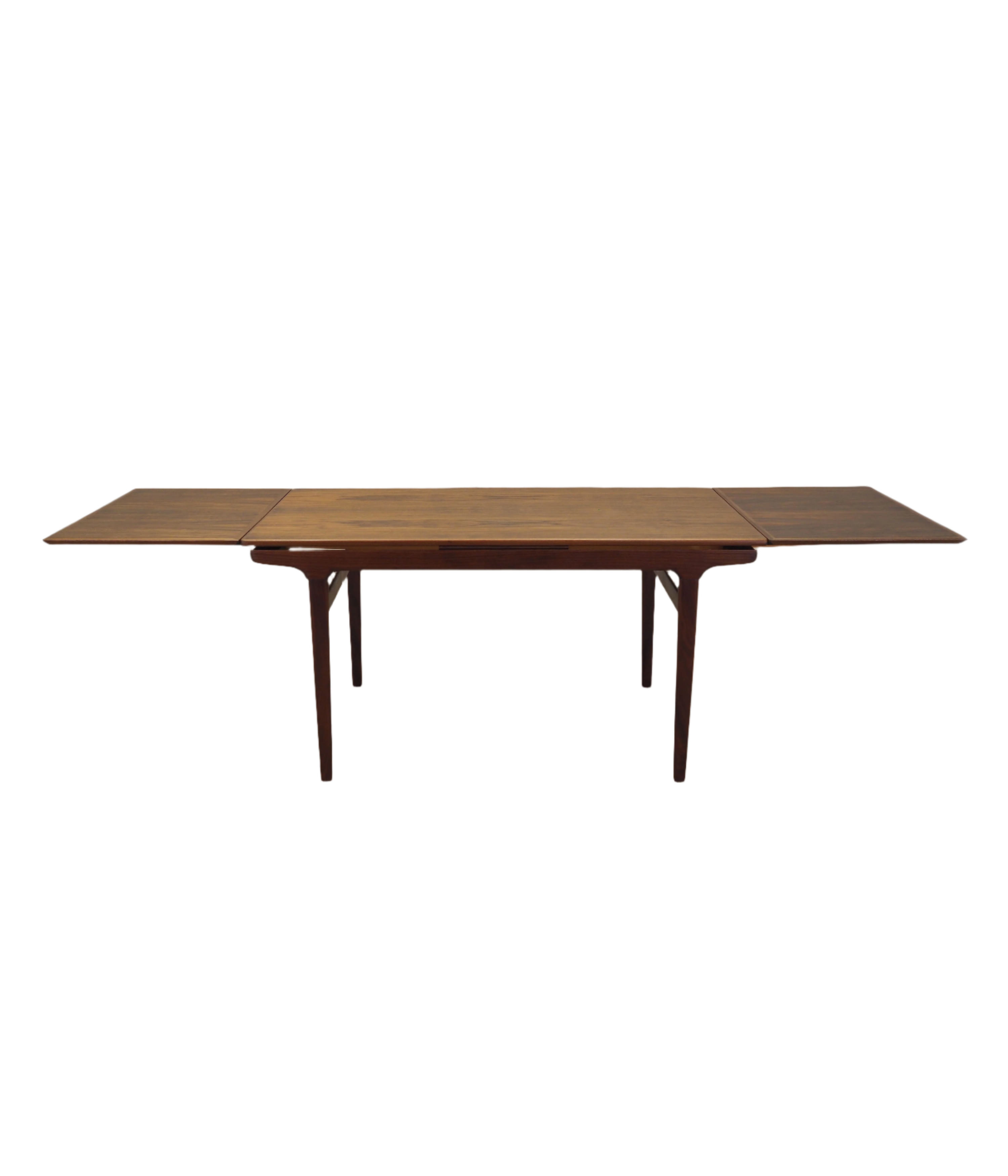 Walnut_table_Danish_design_1960s_designer_Johannes_Andersen