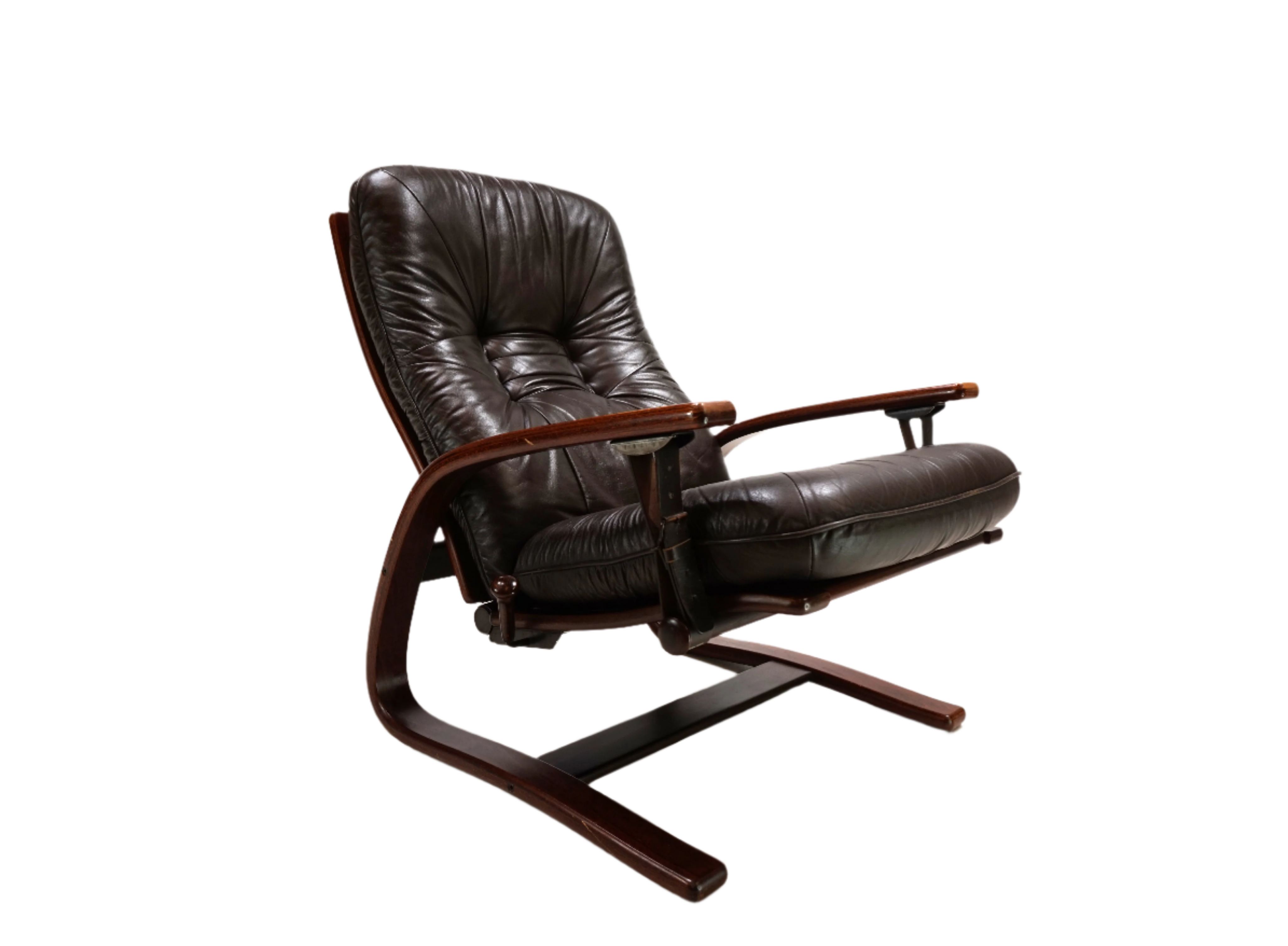 Westnofa_The_Panter_leather_lounge_chair_by_Arnt_Lande_1970
