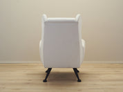White_armchair_Italian_design_1980s_production_Italy