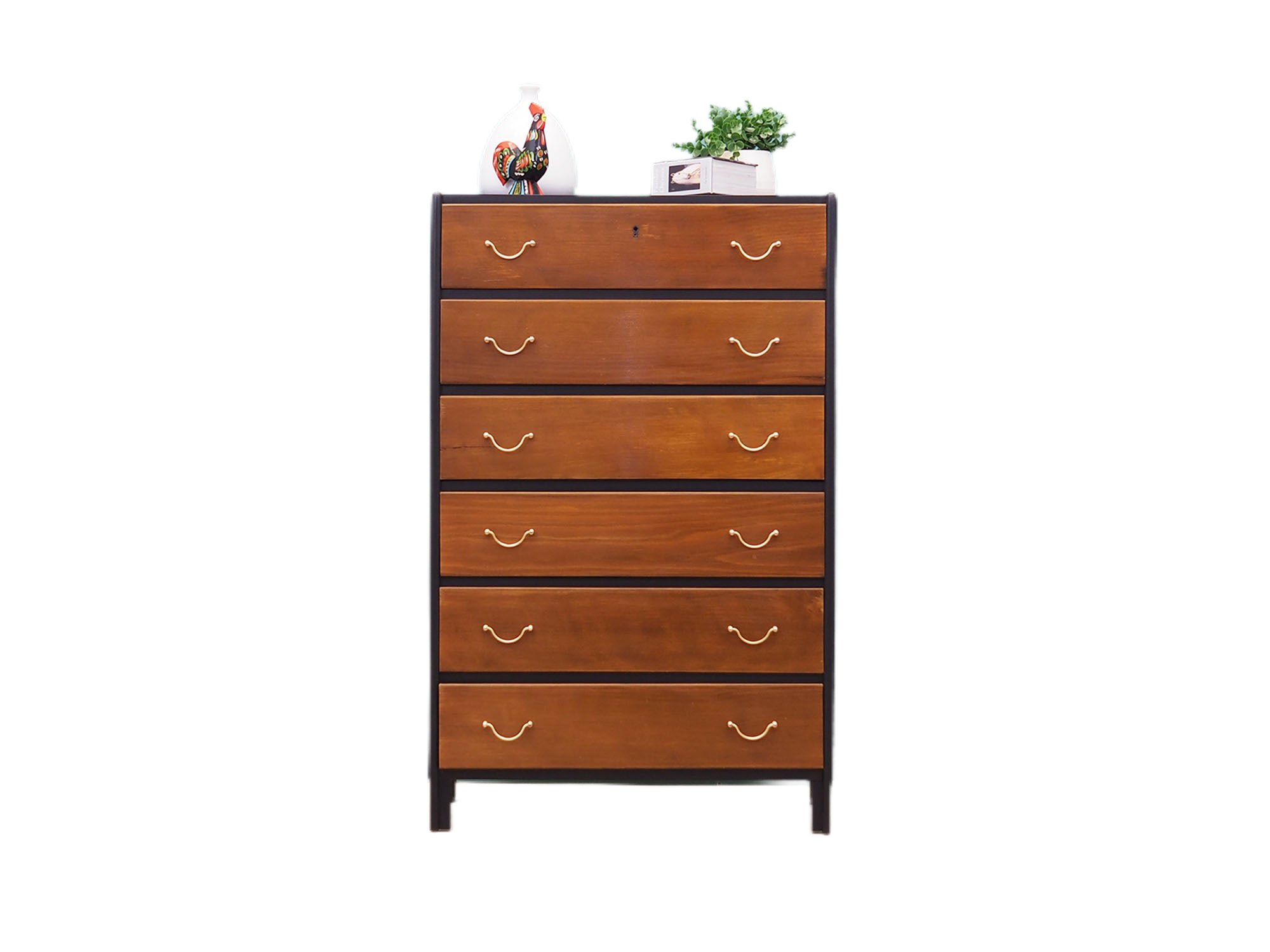 Wooden_Chest_of_drawers_in_Brown