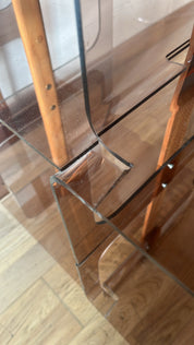 Funky_Plexiglass_Shelf