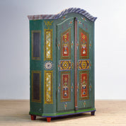 German_bridal_cabinet_from_1852