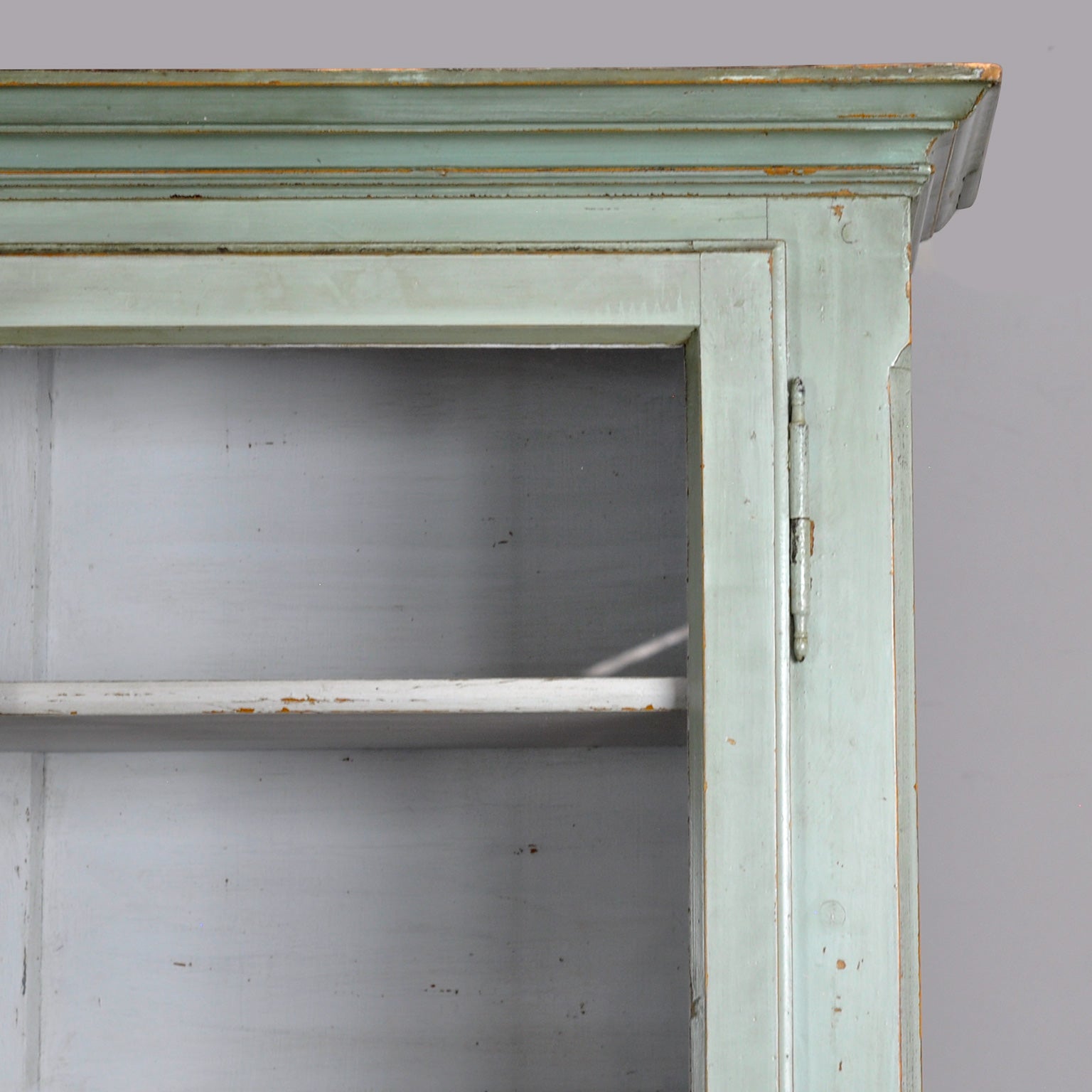 Pine_Sideboard_from_1900s