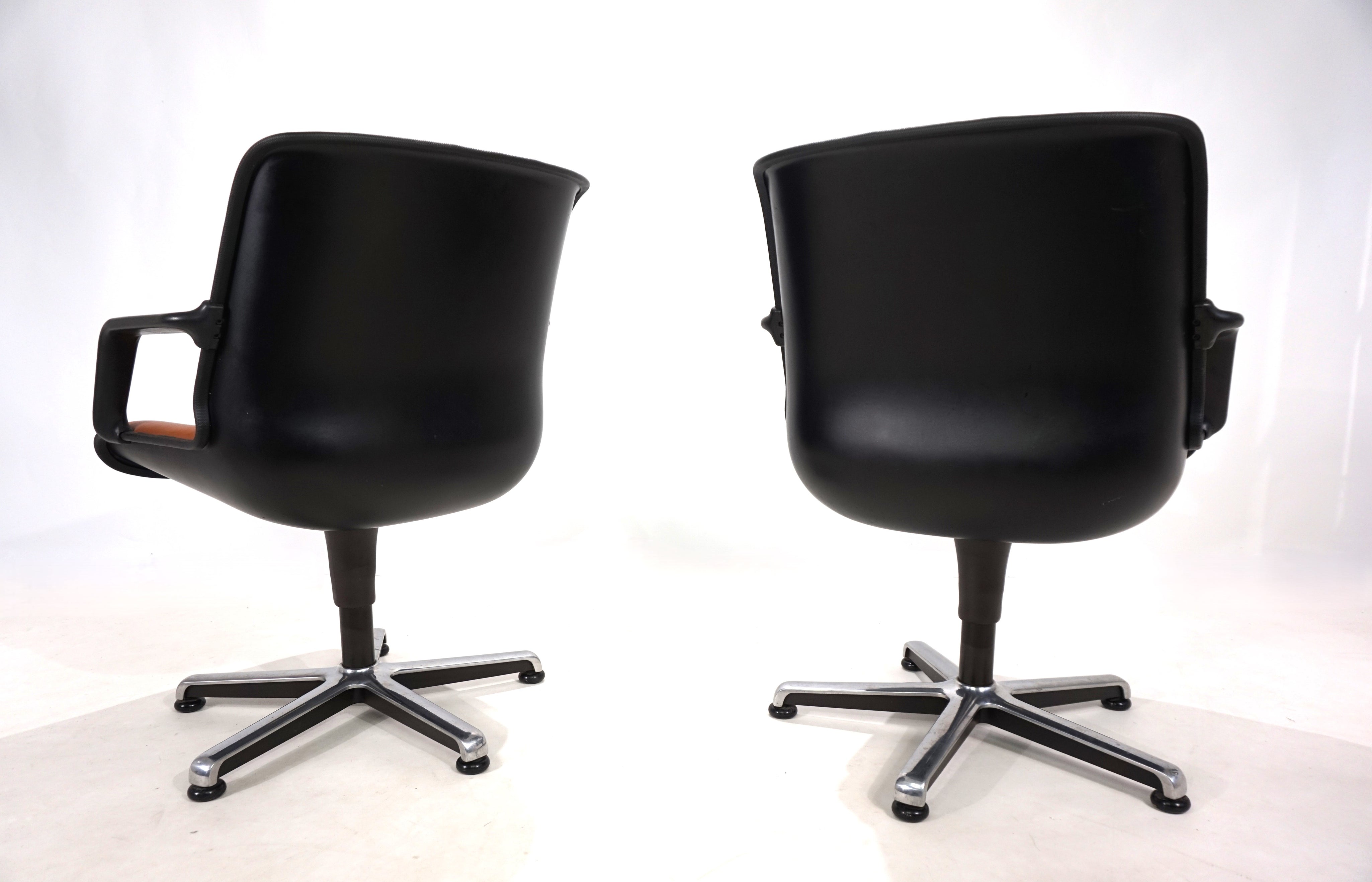 Set_of_2_Fröscher_office_chairs_by_Burkhard_Vogtherr,_1970