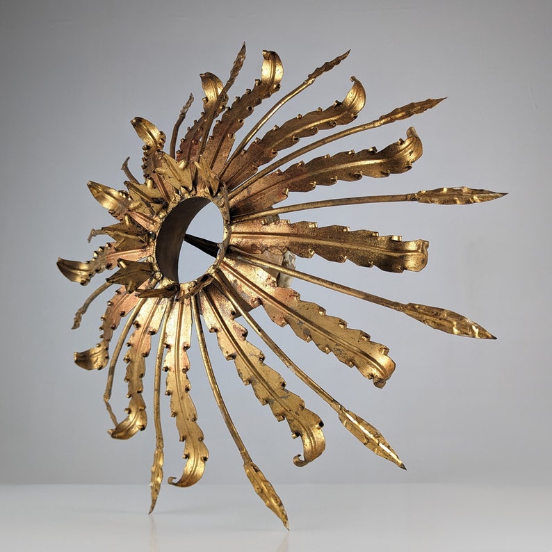 Vintage_gold_leaf_sun_lamp_from_1950s