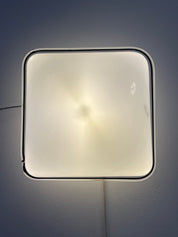 Vintage_Murano_wall_light,_1960s