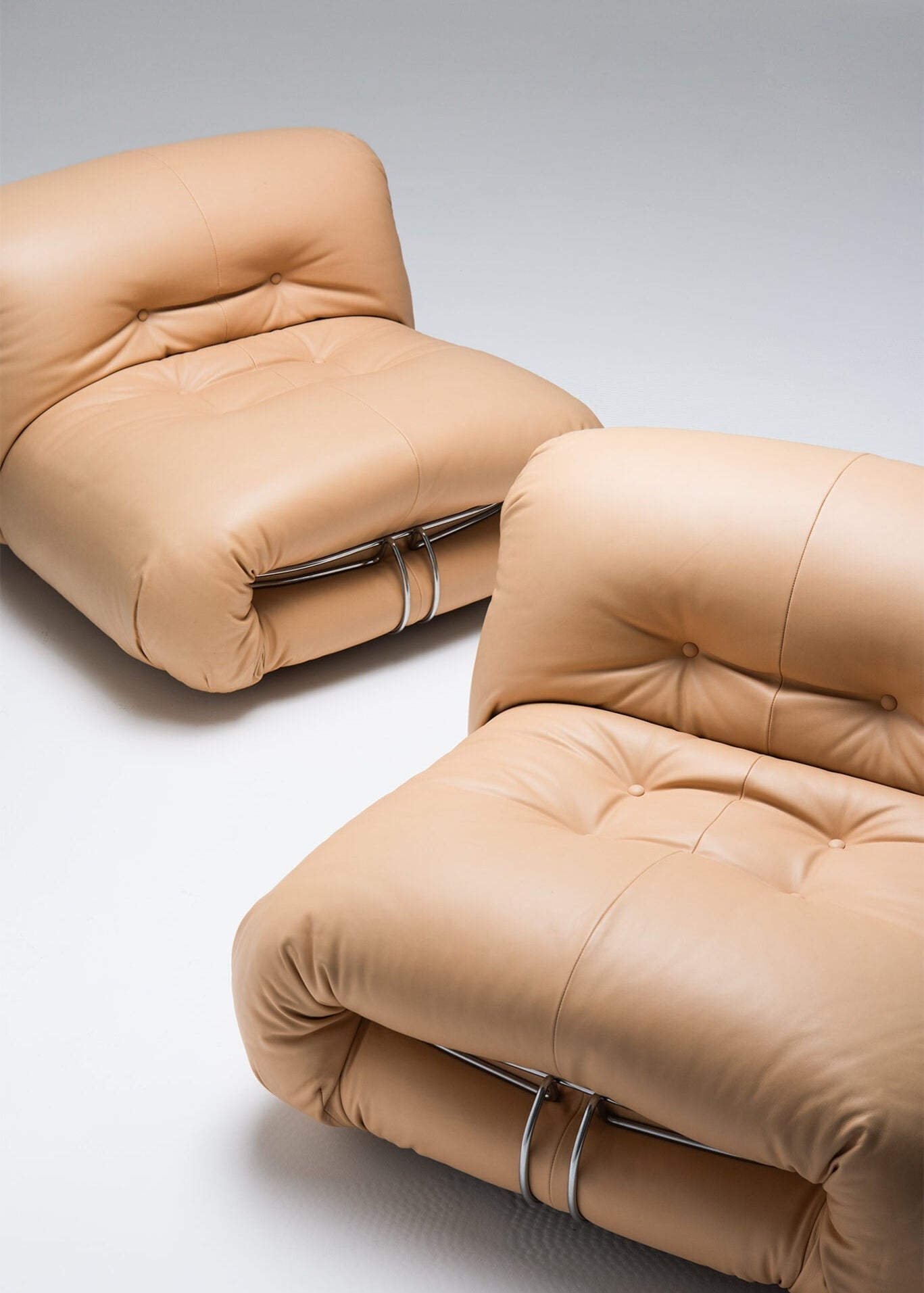 Curiouz-Conversations-Meet-Modest-Furniture-vintage-seller