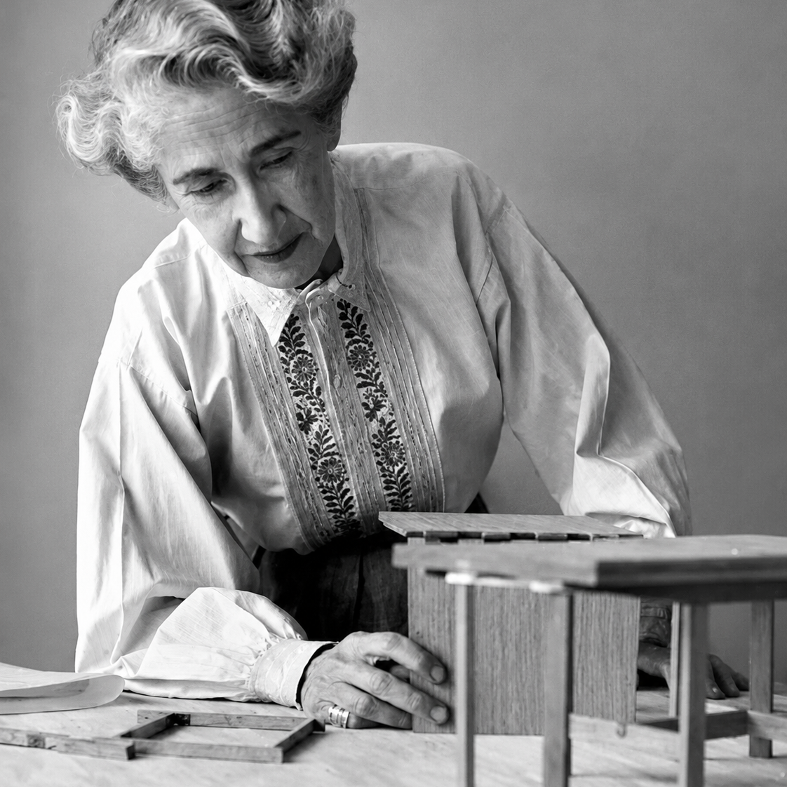 Women Who Shaped Furniture History (And Why the Market Still Undervalues Them)