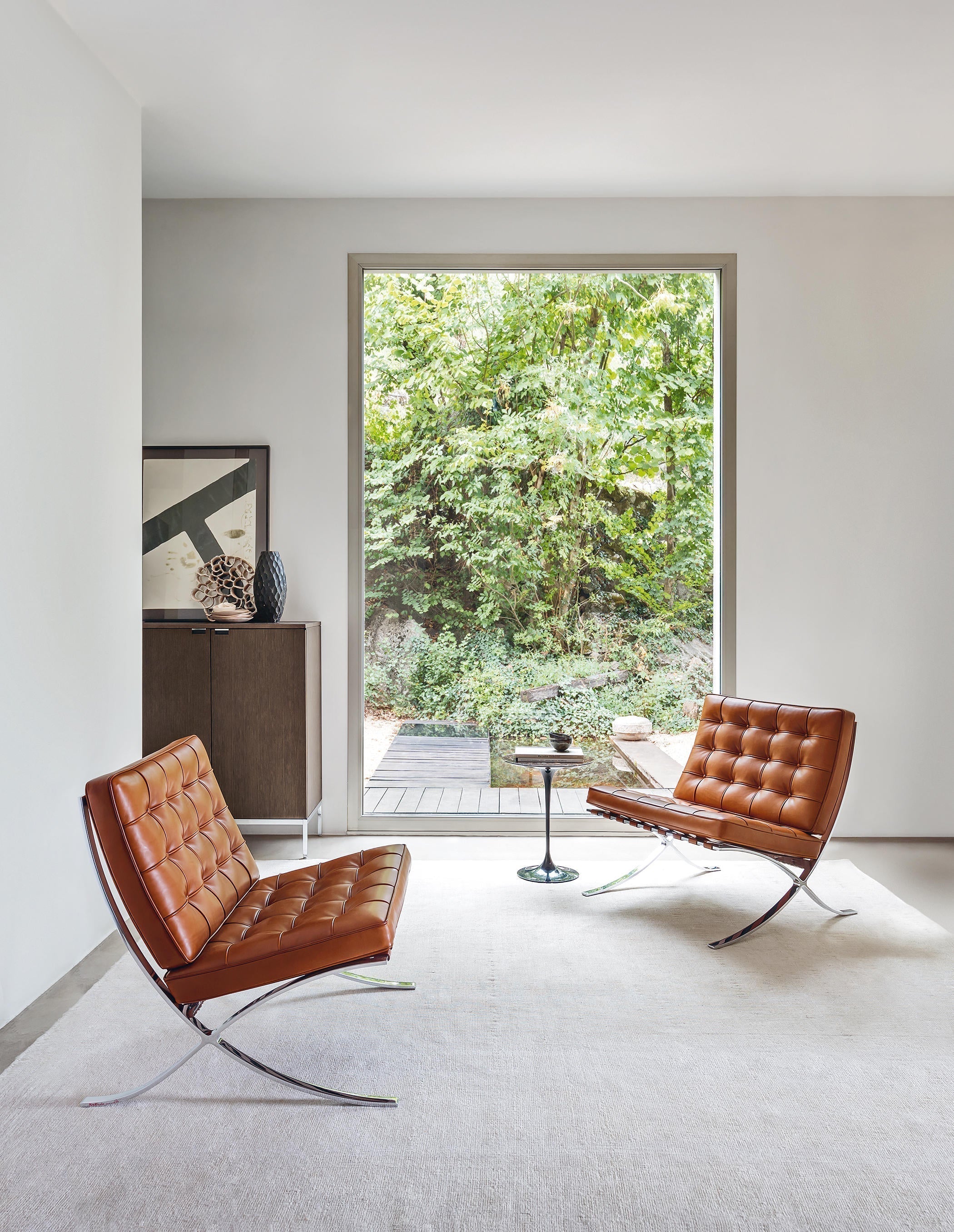 Set_of_2_Lounge_Chair_by_Florence_Knoll