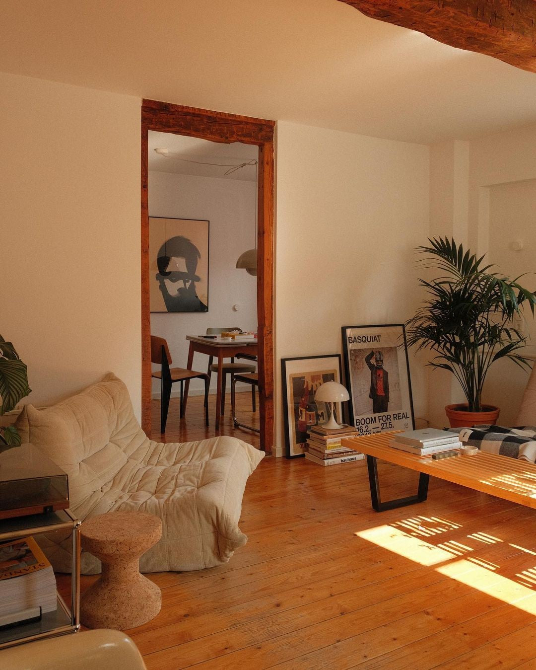 From Flea Market to Fortune: How Vintage Furniture Becomes an Asset