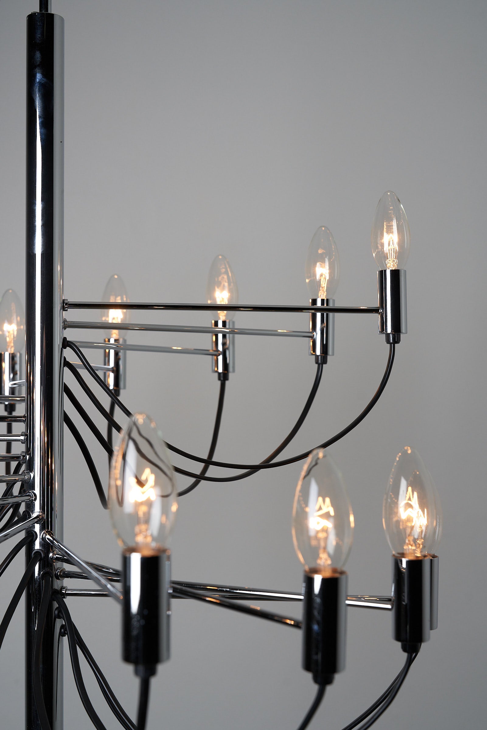 16_Arms_Chandelier_in_Chrome_Sarfatti_Style