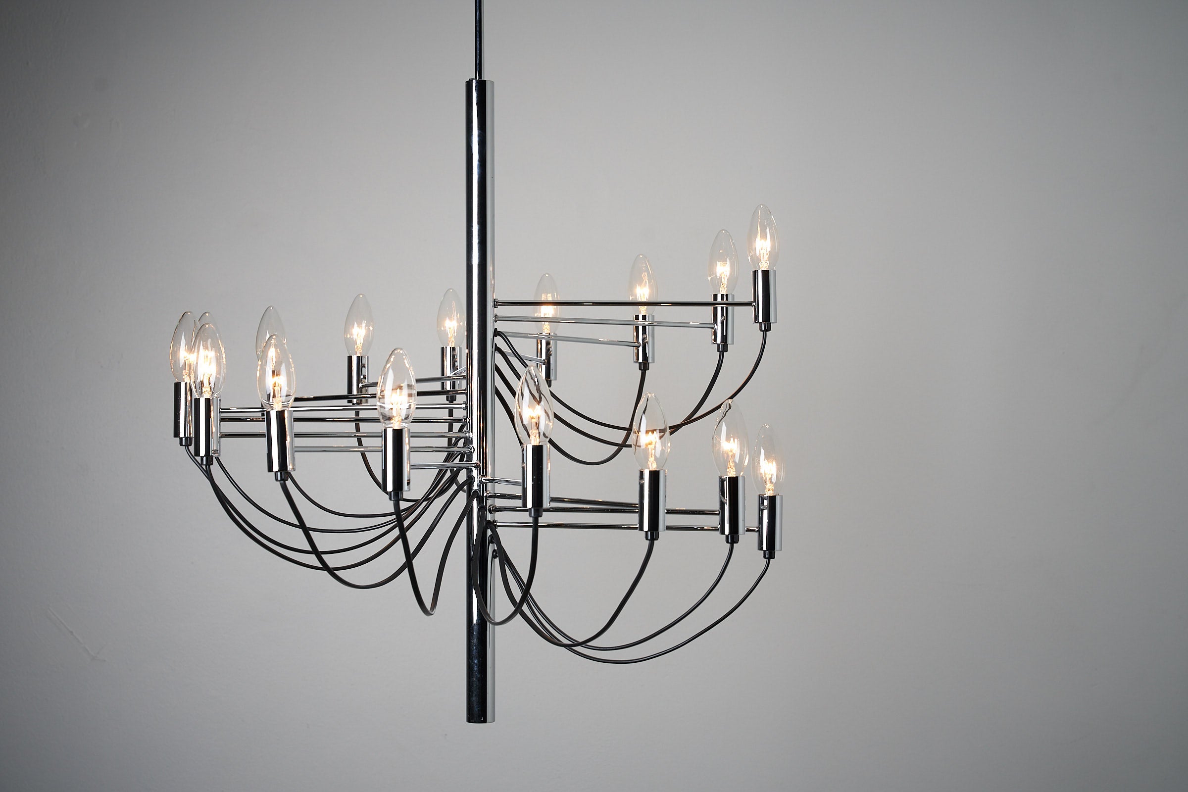 16_Arms_Chandelier_in_Chrome_Sarfatti_Style