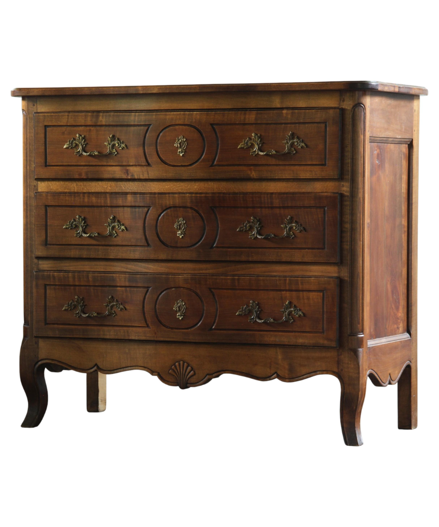 18th-Century_French_Provençal_Walnut_Commode_with_Carved_Shell_Motif,_Louis_XV-Louis_XVI_Period
