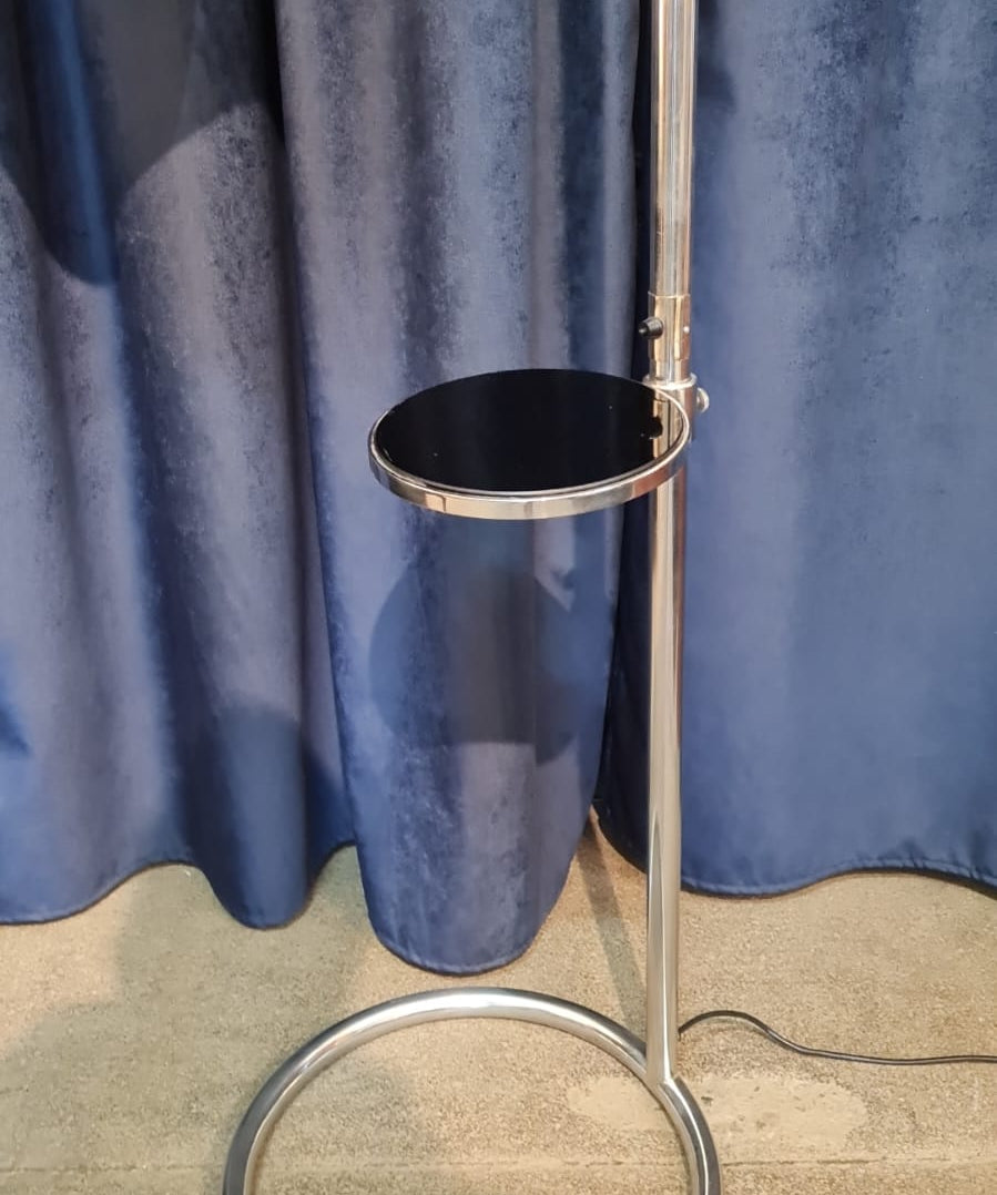1930s_Czech_floor_lamp_by_Hana_Kucerova_Zaveska