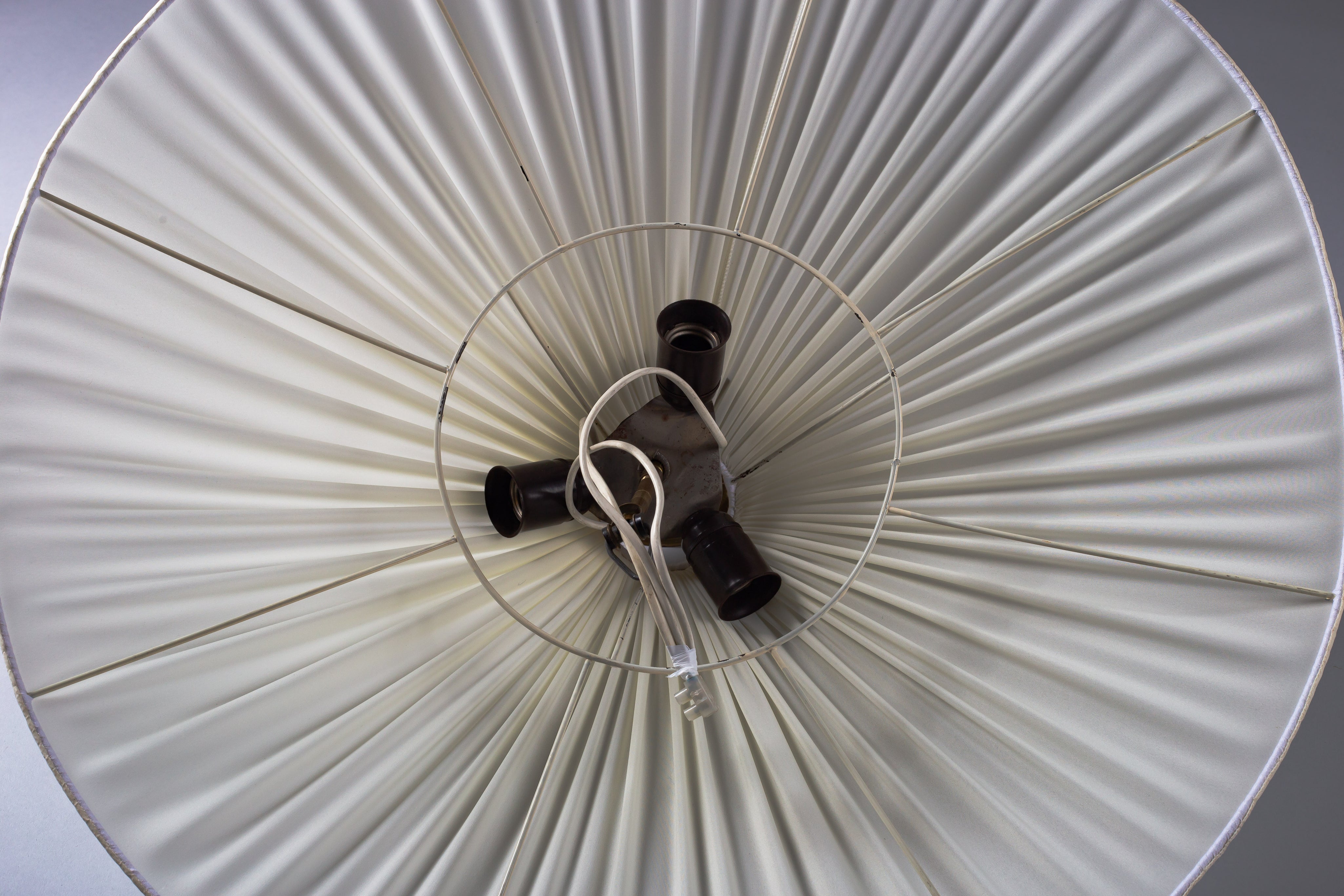 Finnish_Wrought_Iron_Lantern_Light_by_Taidetakomo_Hakkarainen,_1930s