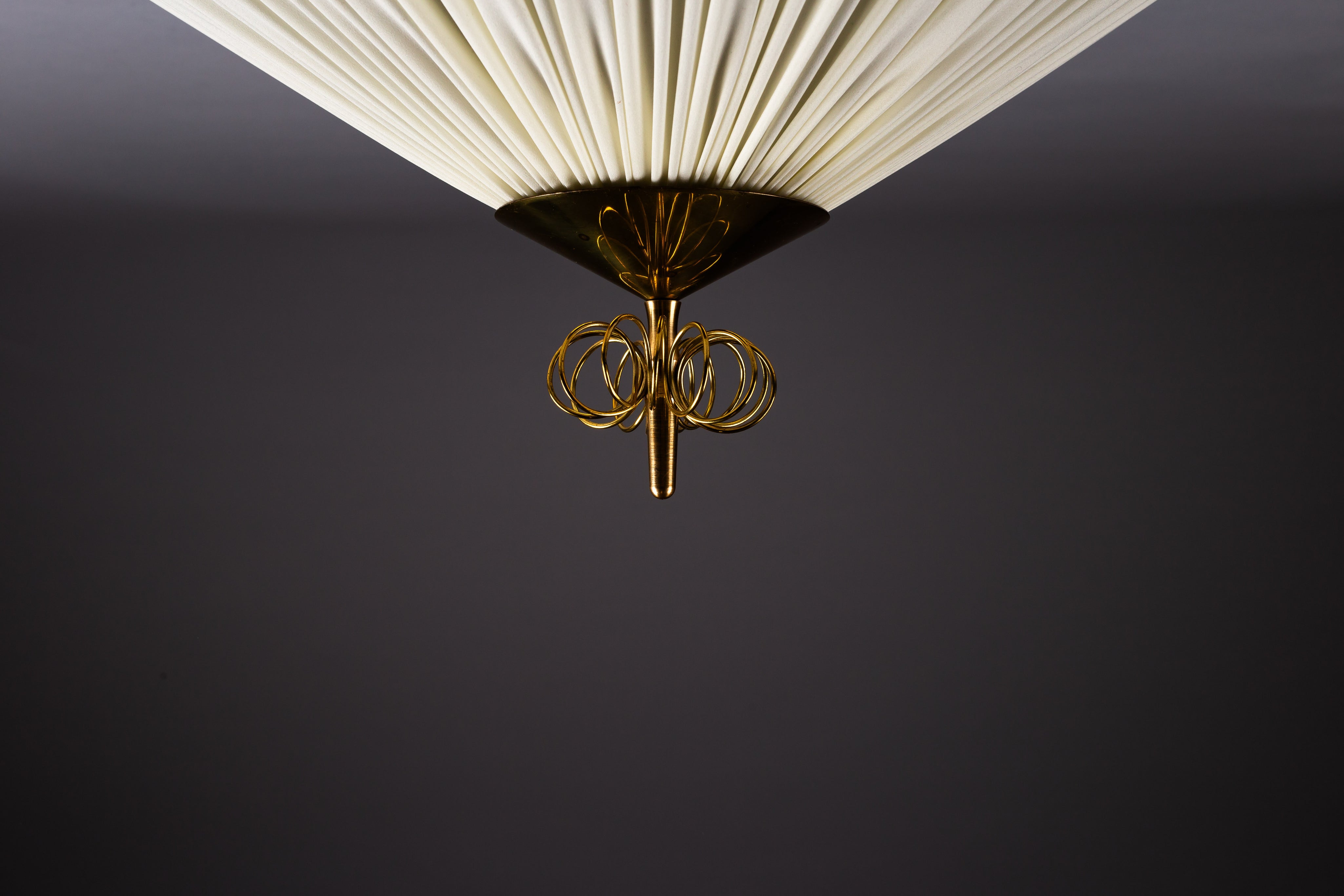 Finnish_Wrought_Iron_Lantern_Light_by_Taidetakomo_Hakkarainen,_1930s