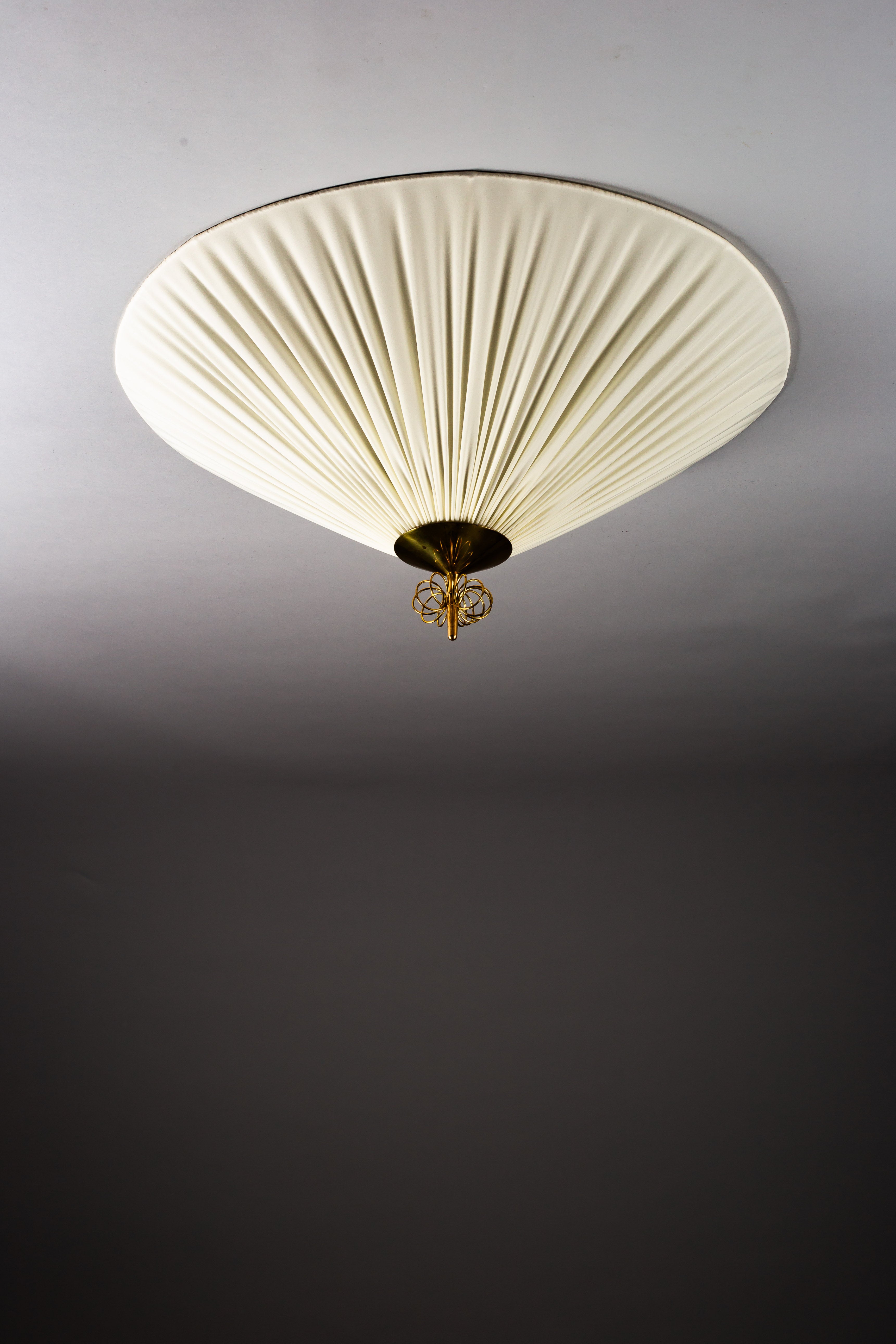 Finnish_Wrought_Iron_Lantern_Light_by_Taidetakomo_Hakkarainen,_1930s