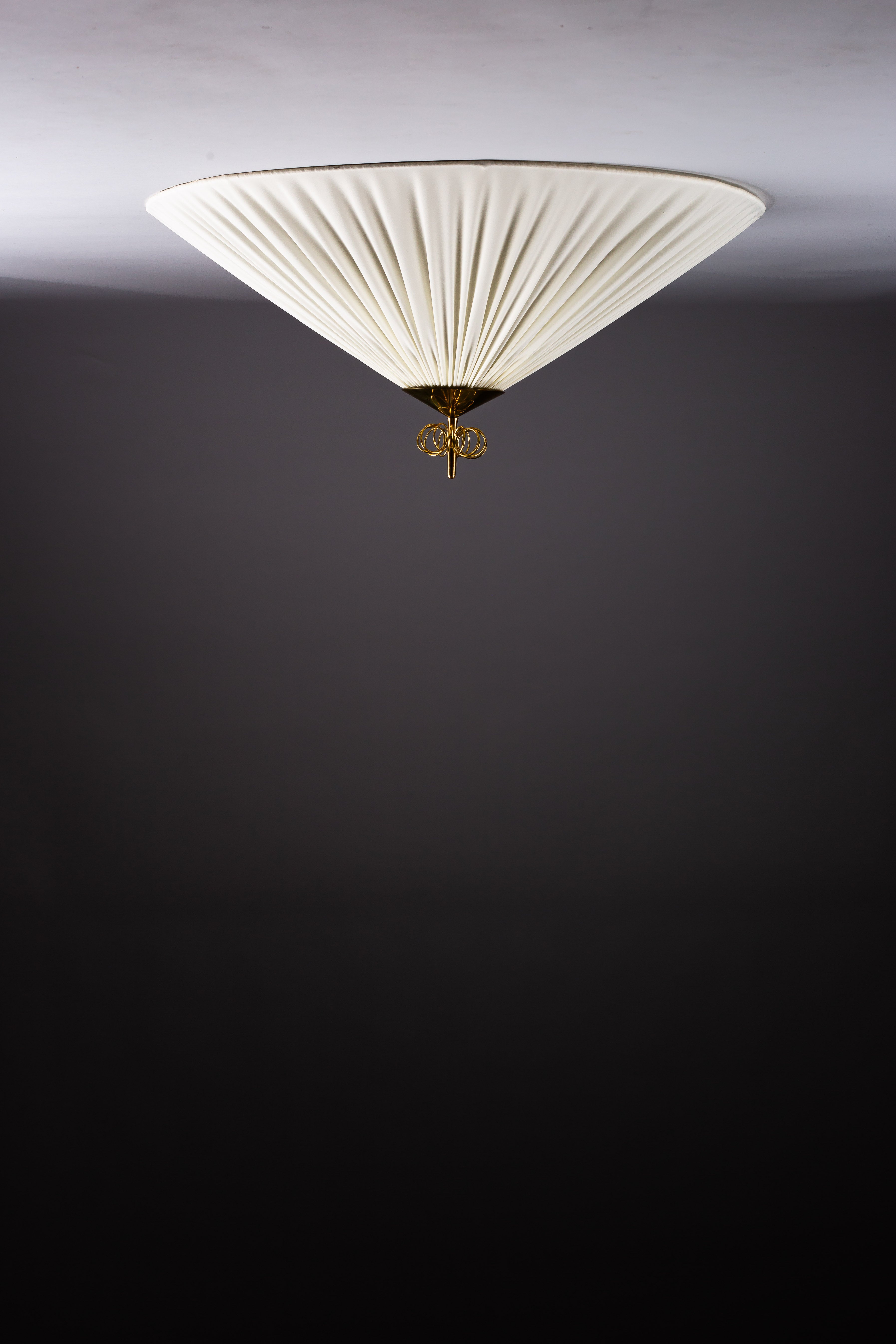 Finnish_Wrought_Iron_Lantern_Light_by_Taidetakomo_Hakkarainen,_1930s