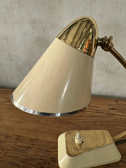 German_Modernist_Table_Lamp_in_Bakelite_and_Brass,_Germany,_1940s