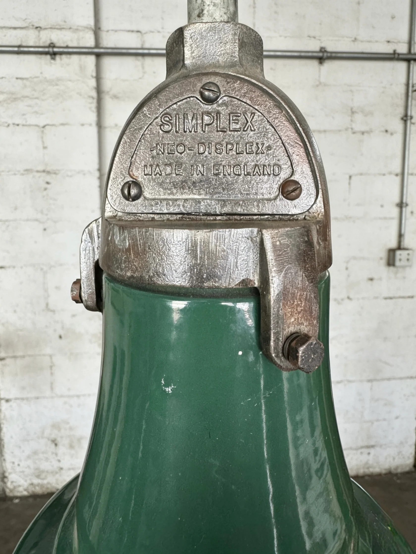 Simplex_Industrial_Factory_Pendant_Light_in_Racing_Green_Enamel,_Britain,_1940s