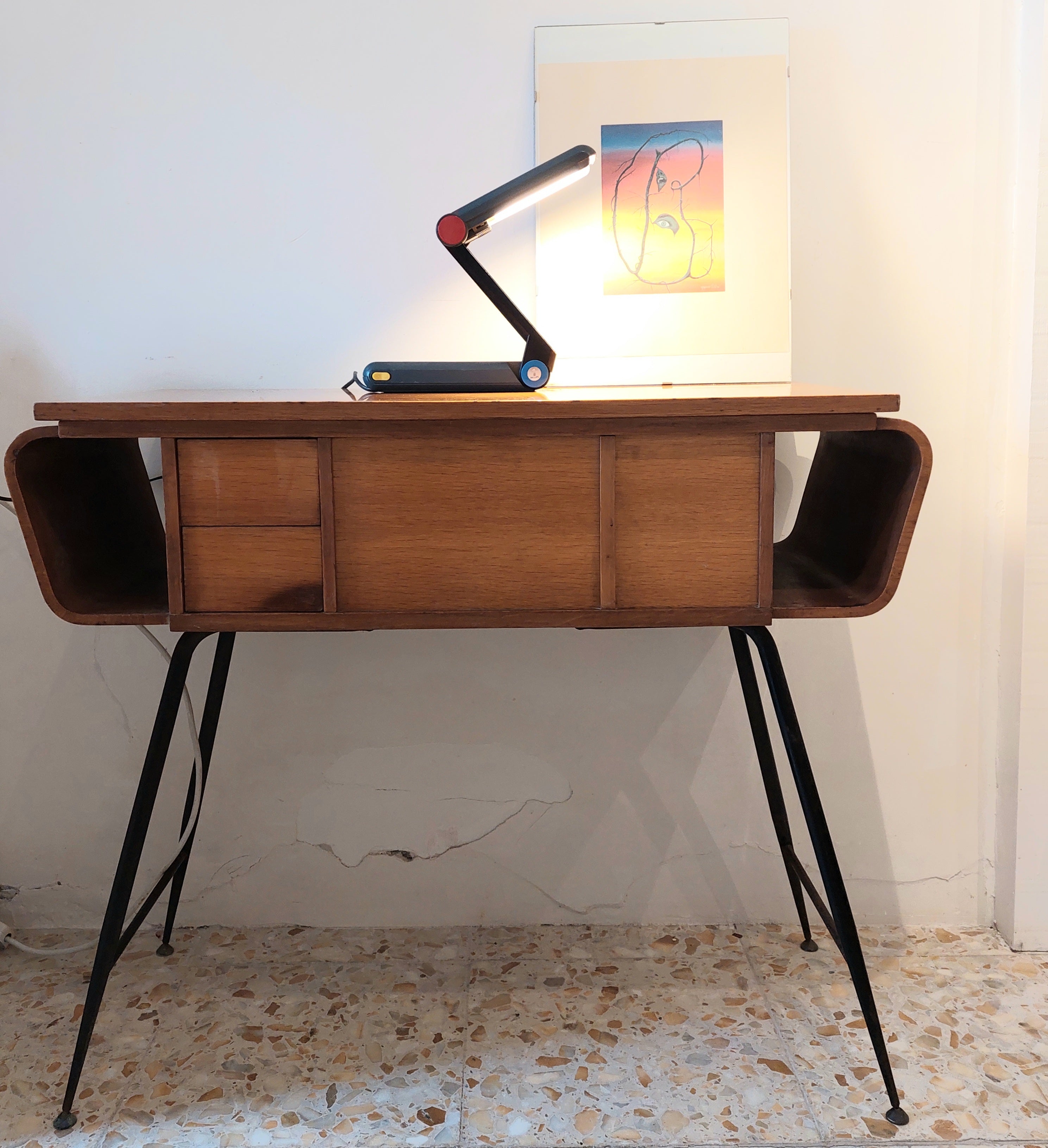 1950's_Console_Table_designed_for_the_Singer_Company_by_Gio_Ponti