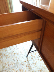 1950's_Console_Table_designed_for_the_Singer_Company_by_Gio_Ponti