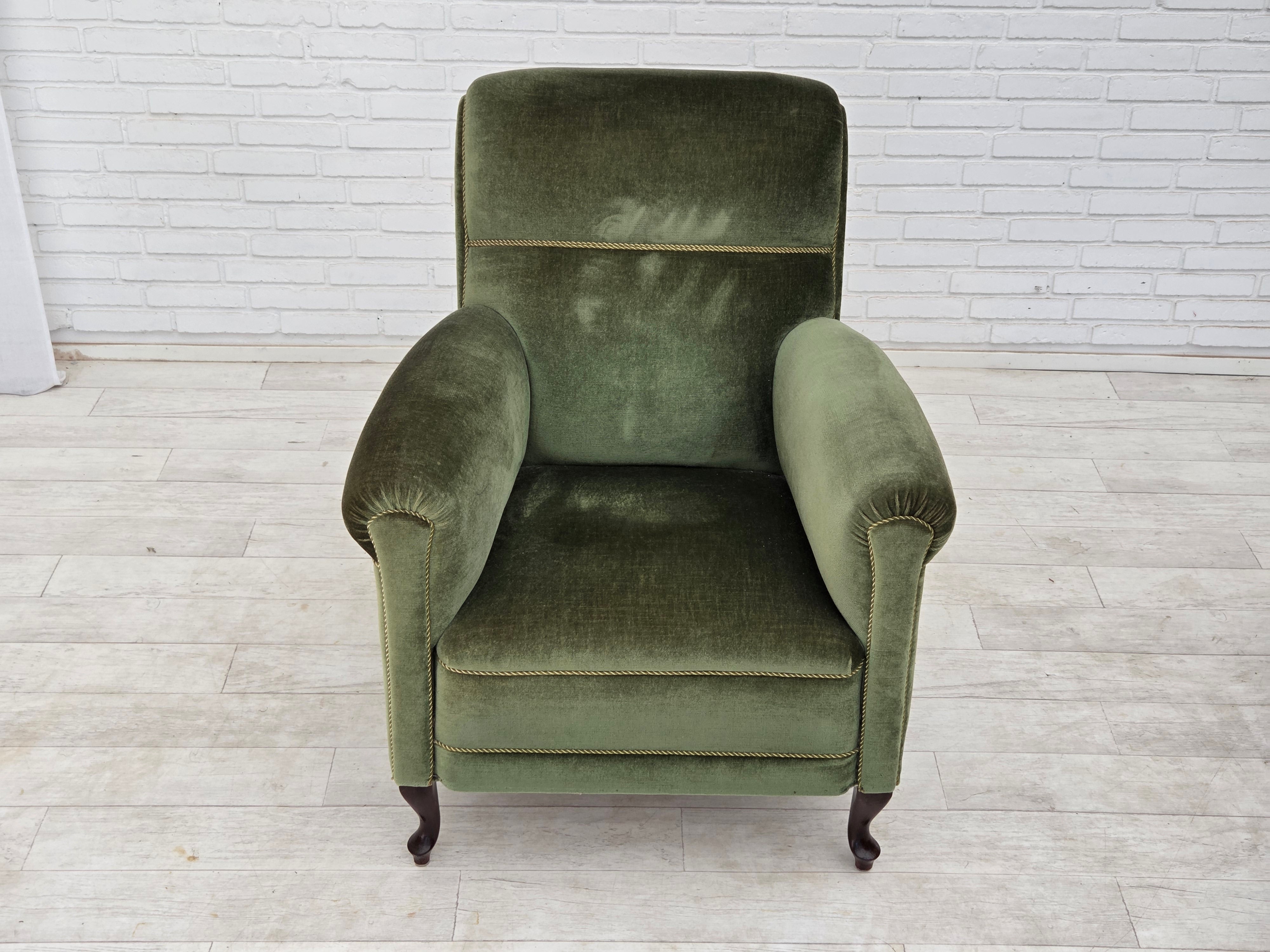 Danish_Highback_Relax_Armchair_in_Green_Velour_and_Beech_Wood,_Denmark,_1950s