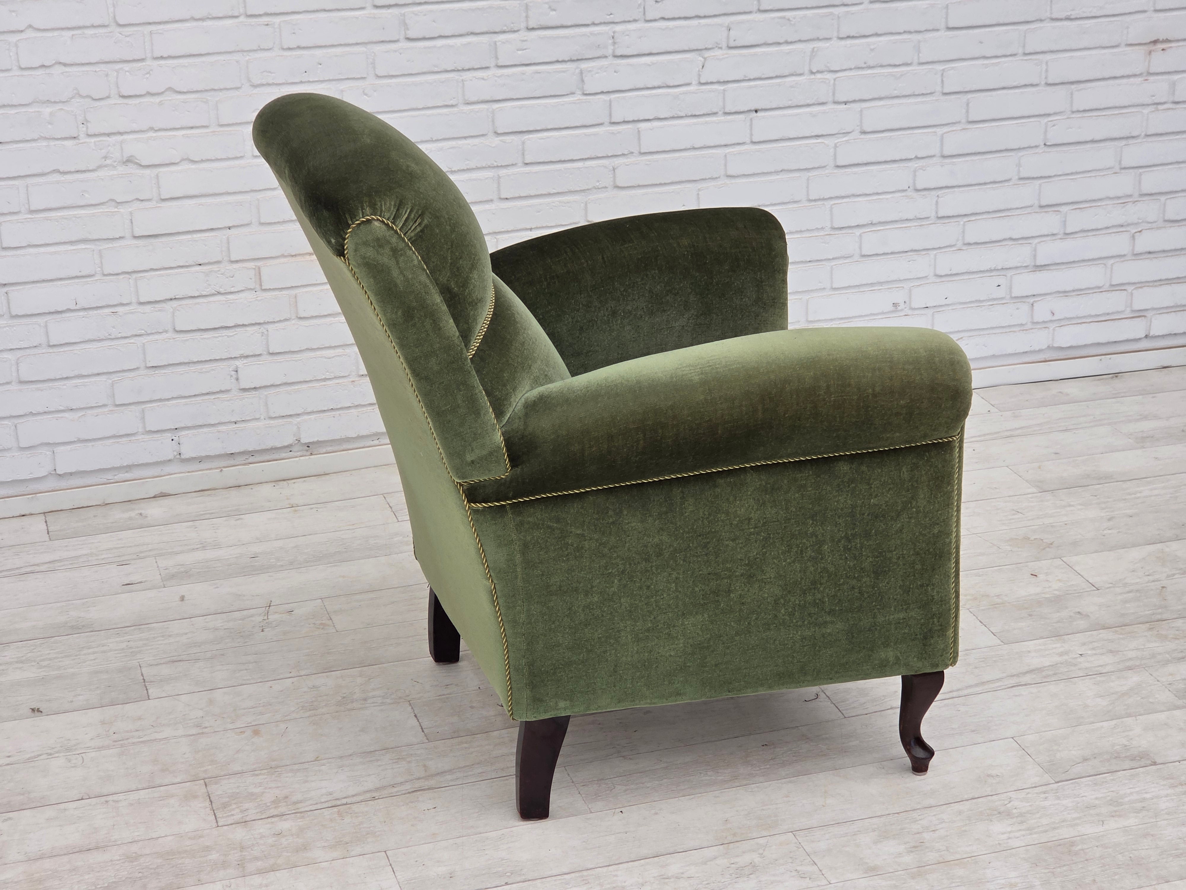 Danish_Highback_Relax_Armchair_in_Green_Velour_and_Beech_Wood,_Denmark,_1950s
