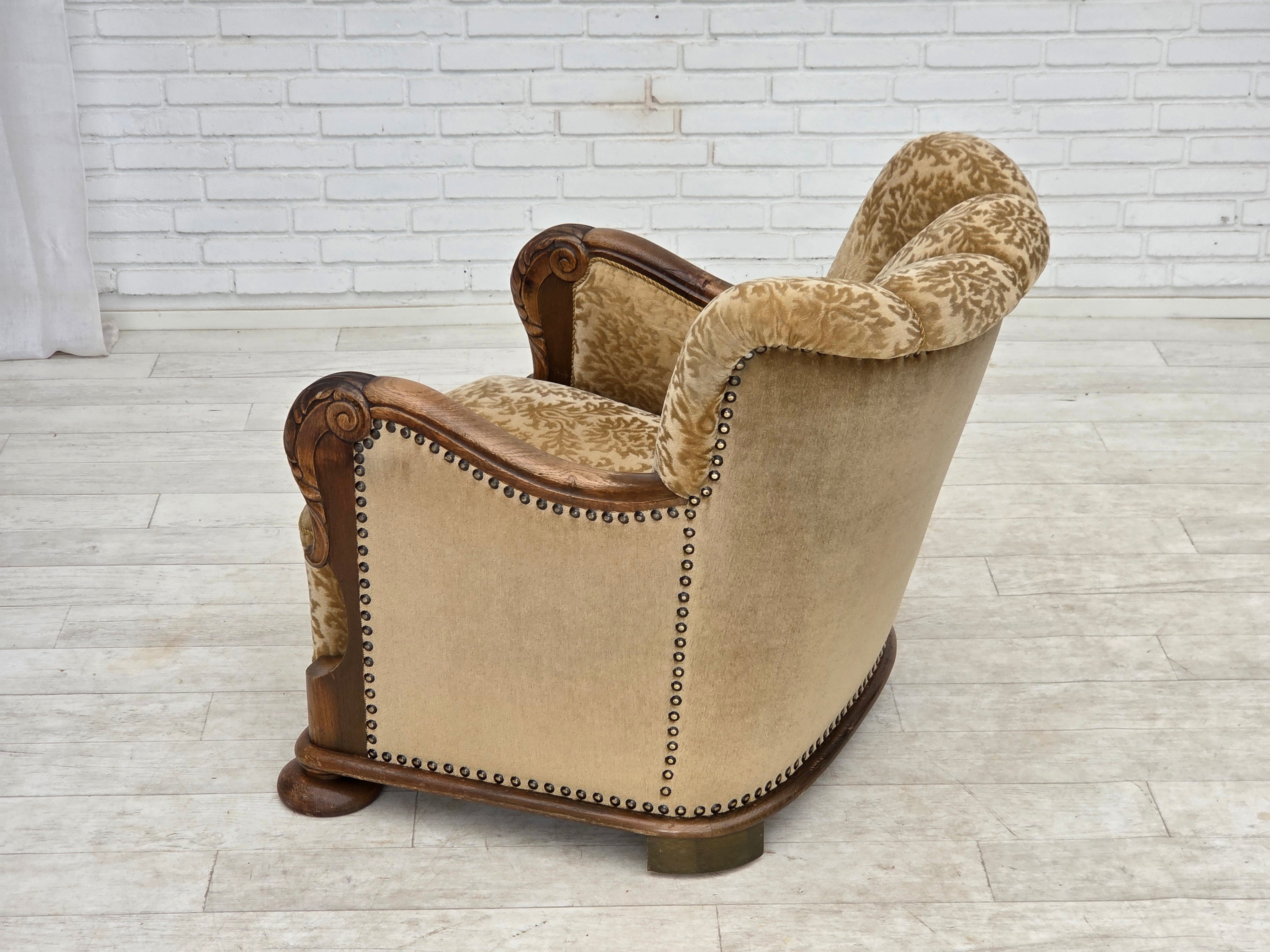 Danish_Brown_Velour_Lounge_Chair_with_Carved_Oak_Frame,_1950s