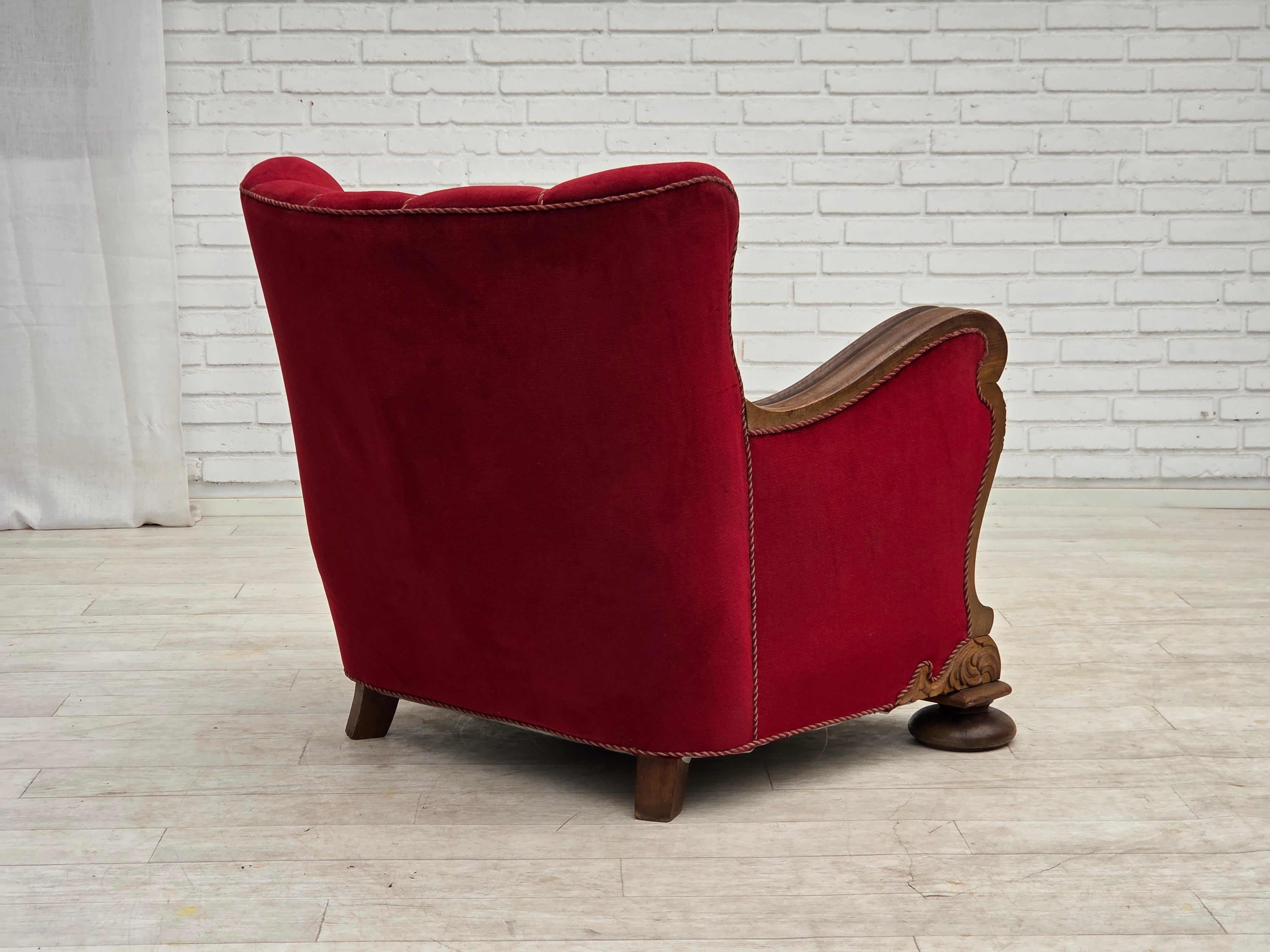 Danish_Red_Velour_Lounge_Chair_with_Carved_Oak_Frame,_1950s