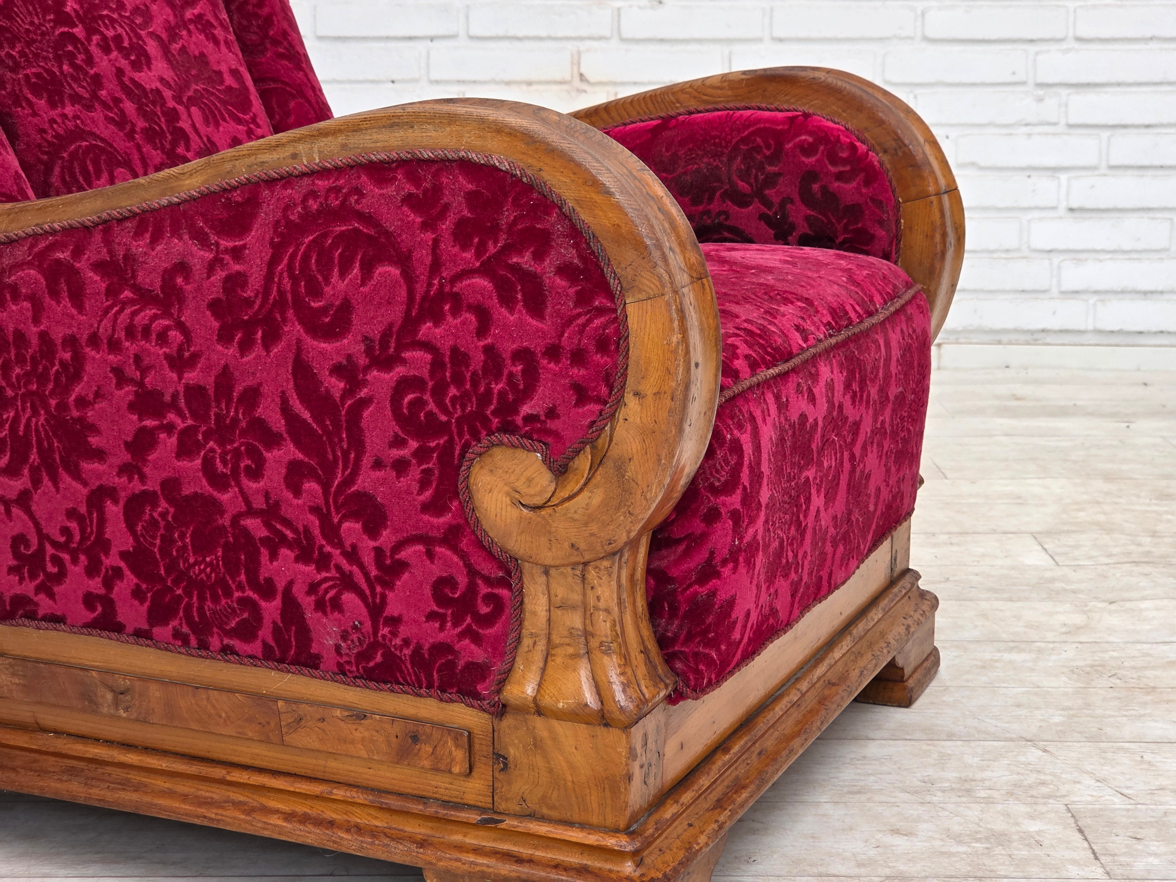 Danish_Red_Velour_Lounge_Chair_with_Oak_Frame,_1950s