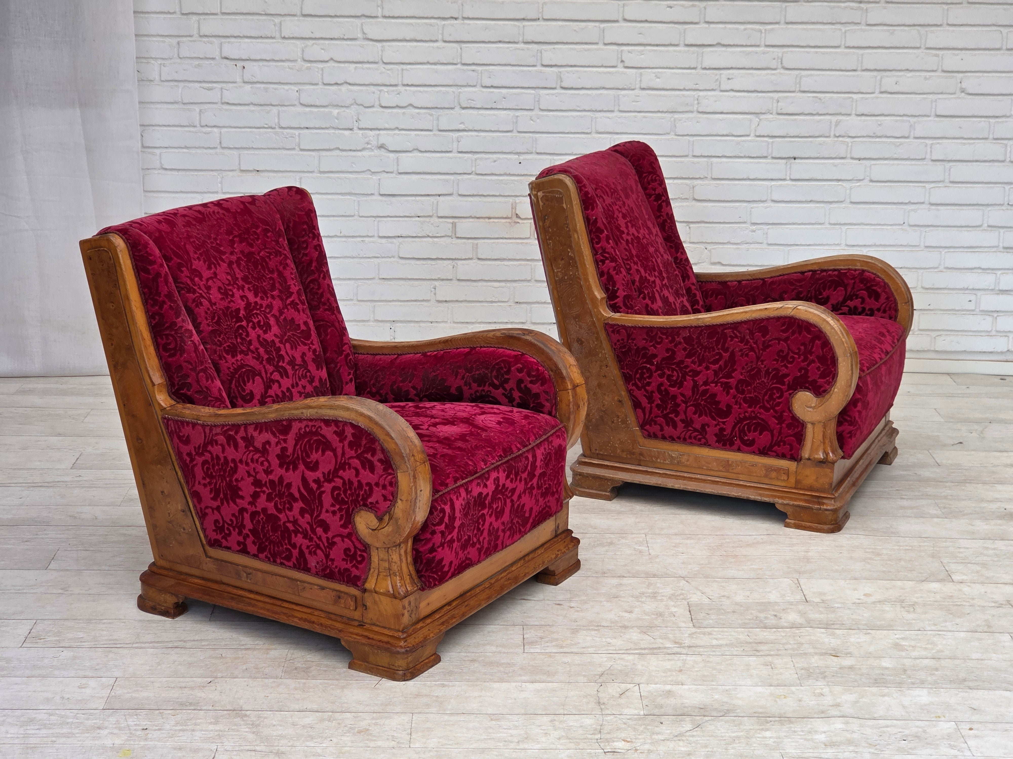 Danish_Red_Velour_Lounge_Chair_with_Oak_Frame,_1950s