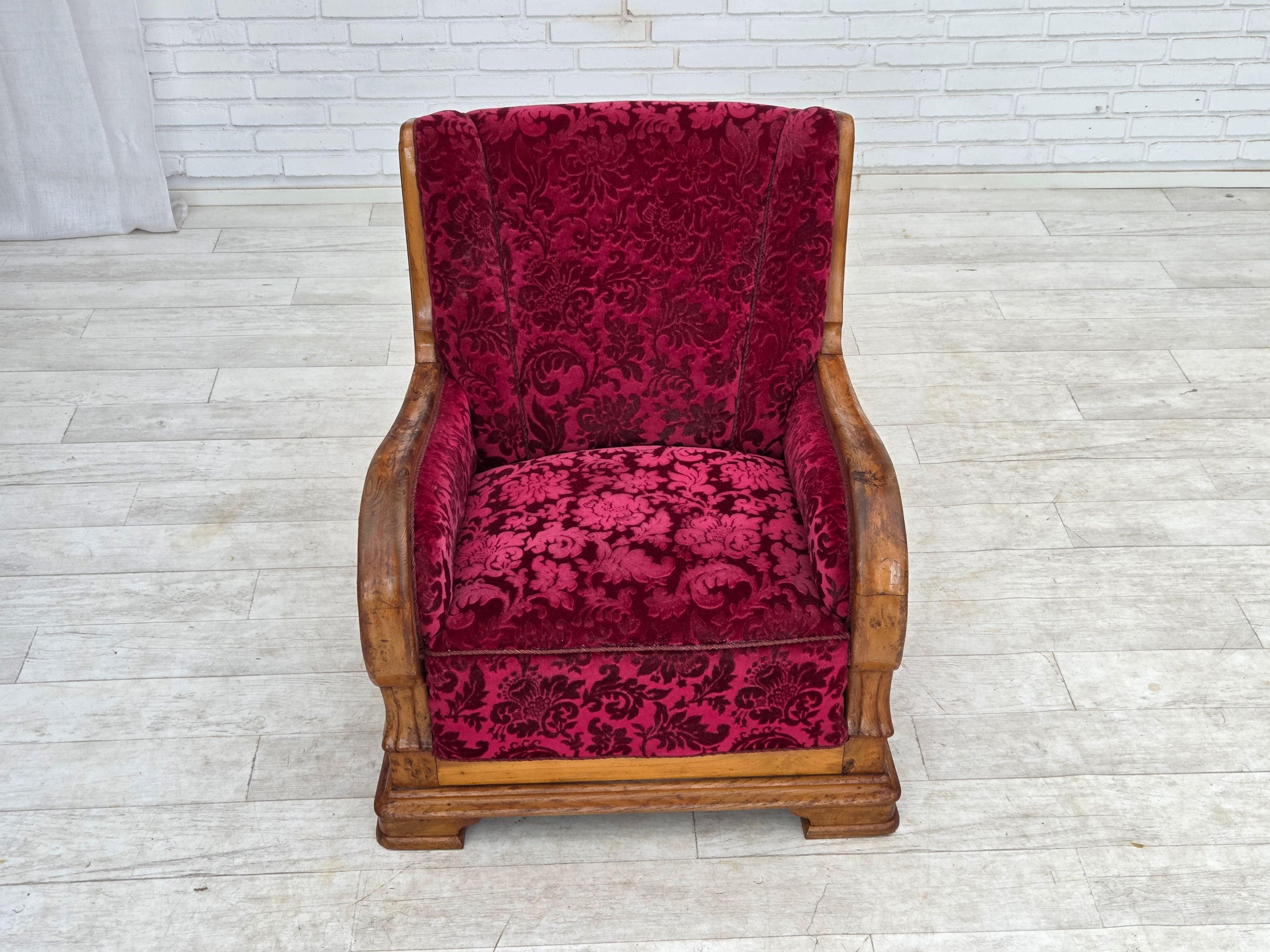 Danish_Red_Velour_Lounge_Chair_with_Oak_Frame,_1950s