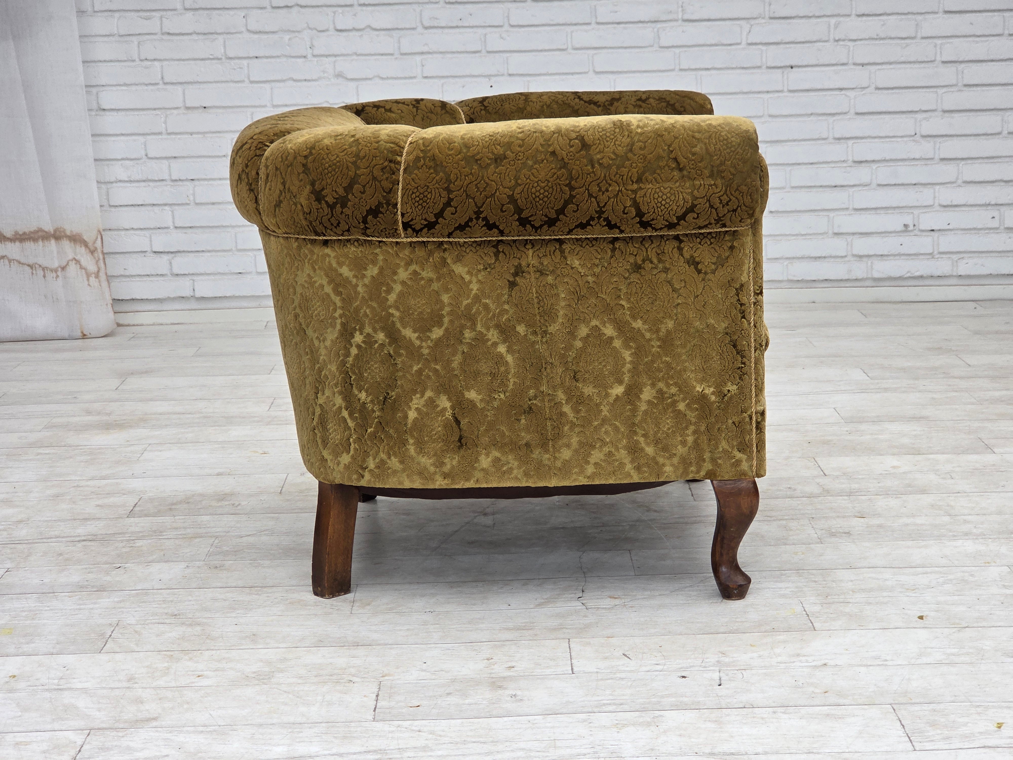 Danish_Mid-Century_Relax_Chair_in_Green_Velour_and_Beech_Wood,_Denmark,_1950s