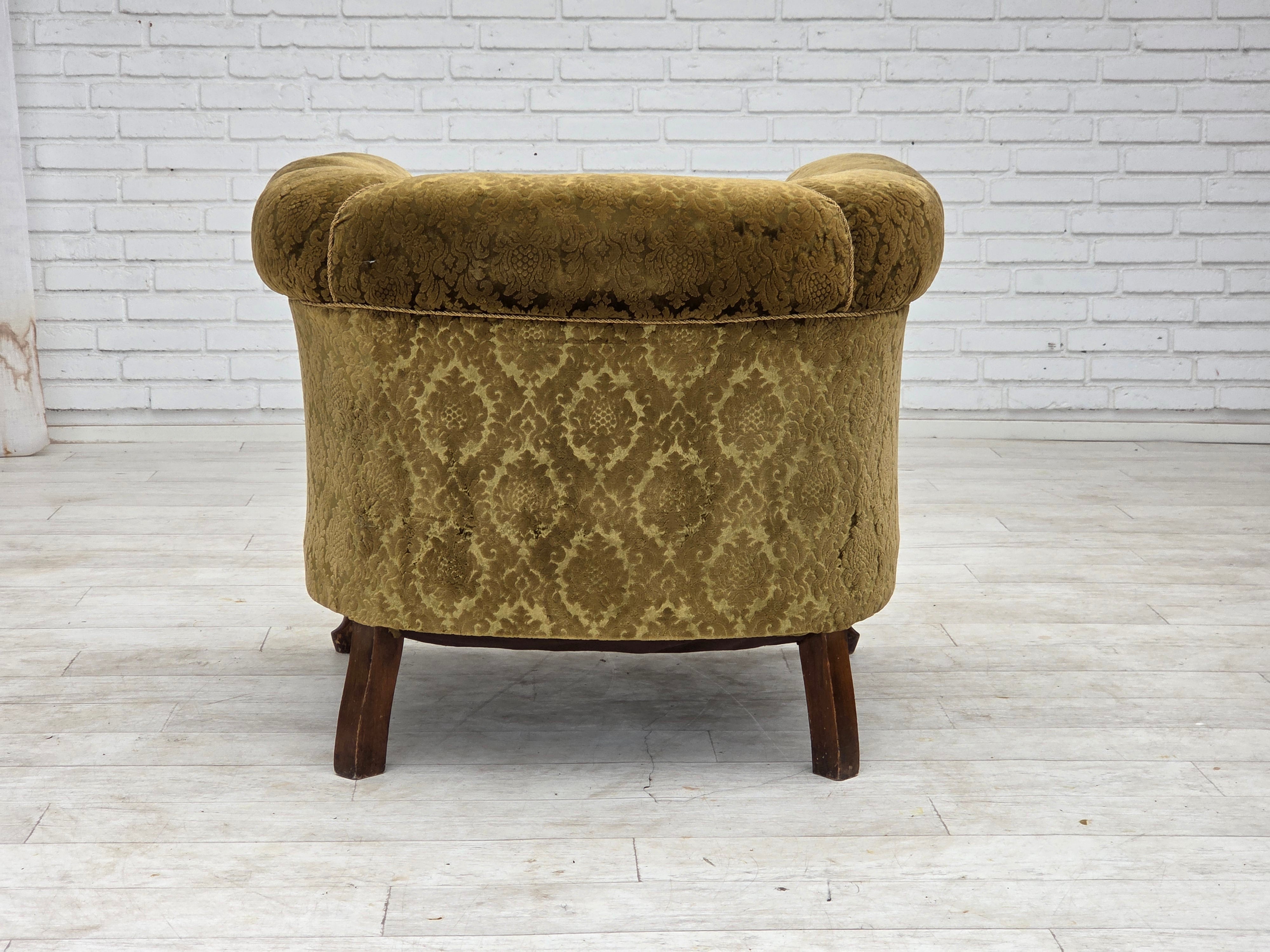 Danish_Mid-Century_Relax_Chair_in_Green_Velour_and_Beech_Wood,_Denmark,_1950s