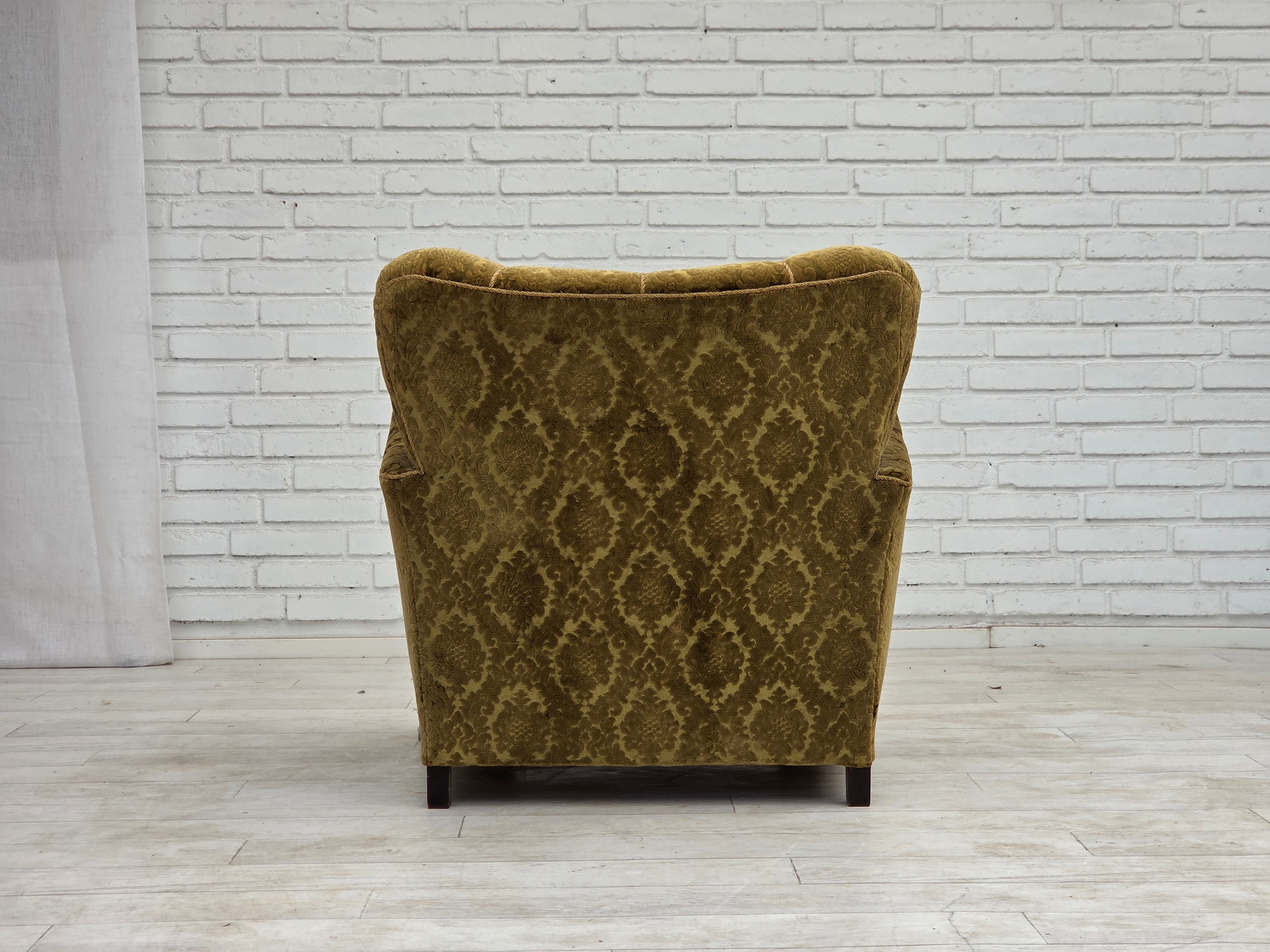 1950s_Danish_Relax_Chair_in_Green_Velour_with_Oak_Legs_and_Brass_Springs