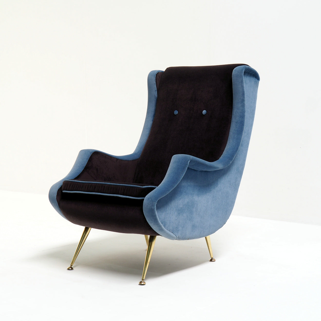 1950’s_High-Back_Fauteuil,_Reupholstered_in_a_Blue_and_Mauve_Velvet