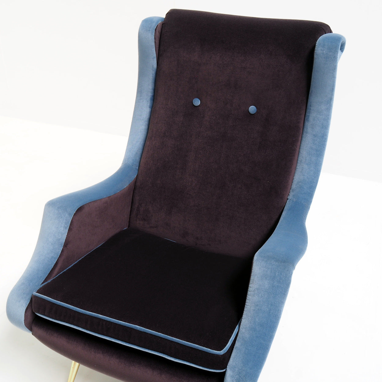 1950’s_High-Back_Fauteuil,_Reupholstered_in_a_Blue_and_Mauve_Velvet