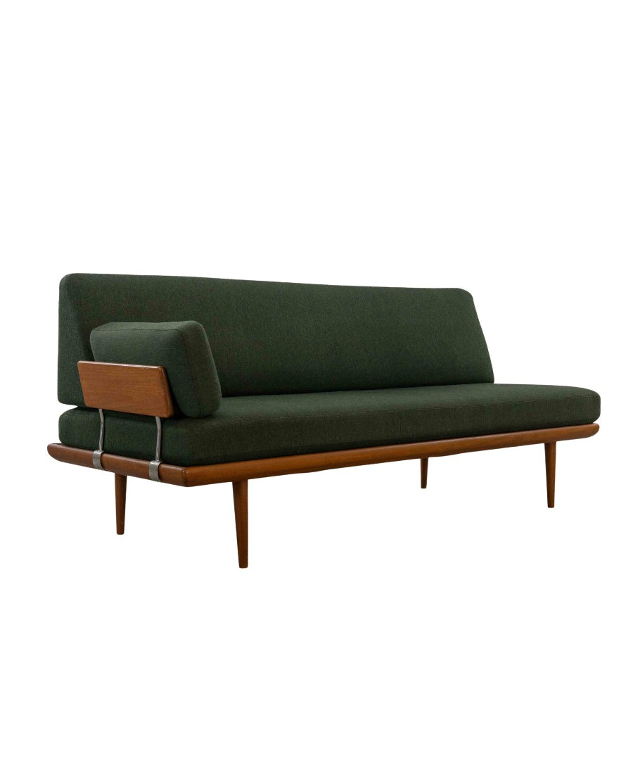 1950s_Minerva_Sofa_by_Peter_Hvidt_and_Orla_Mølgaard_Nielsen_for_France_and_Daverkosen,_Denmark