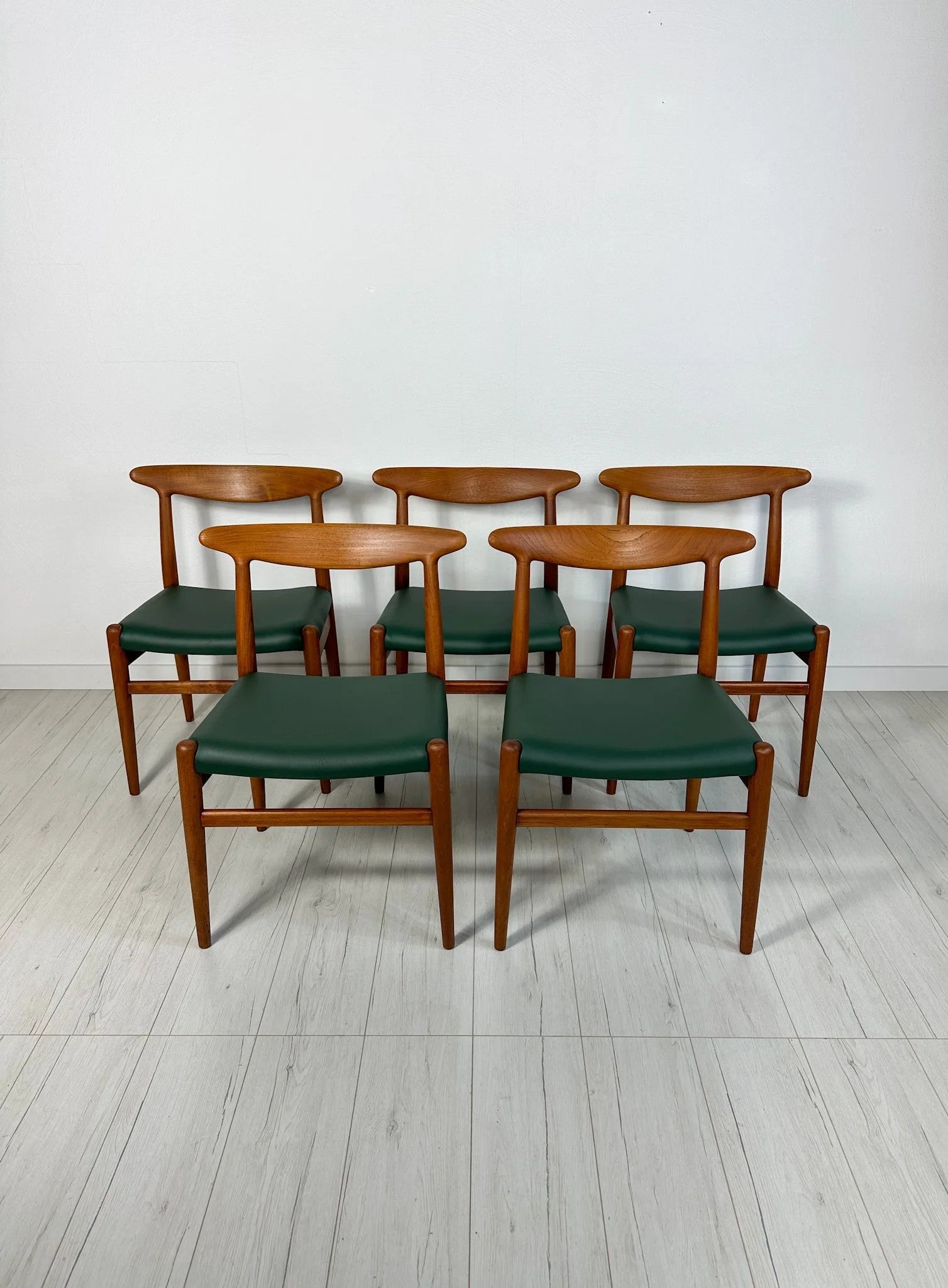 Set_of_5_W2_Teak_Dining_Chairs_by_Hans_J._Wegner_for_C.M._Madsen,_Dark_Green_Leather,_Denmark,_195