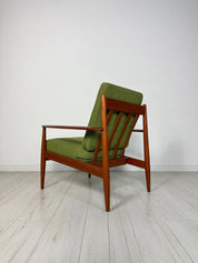 Model_118_Teak_Armchair_by_Grete_Jalk_for_France_&_Daverkosen,_Green_Upholstery,_Denmark,_1955